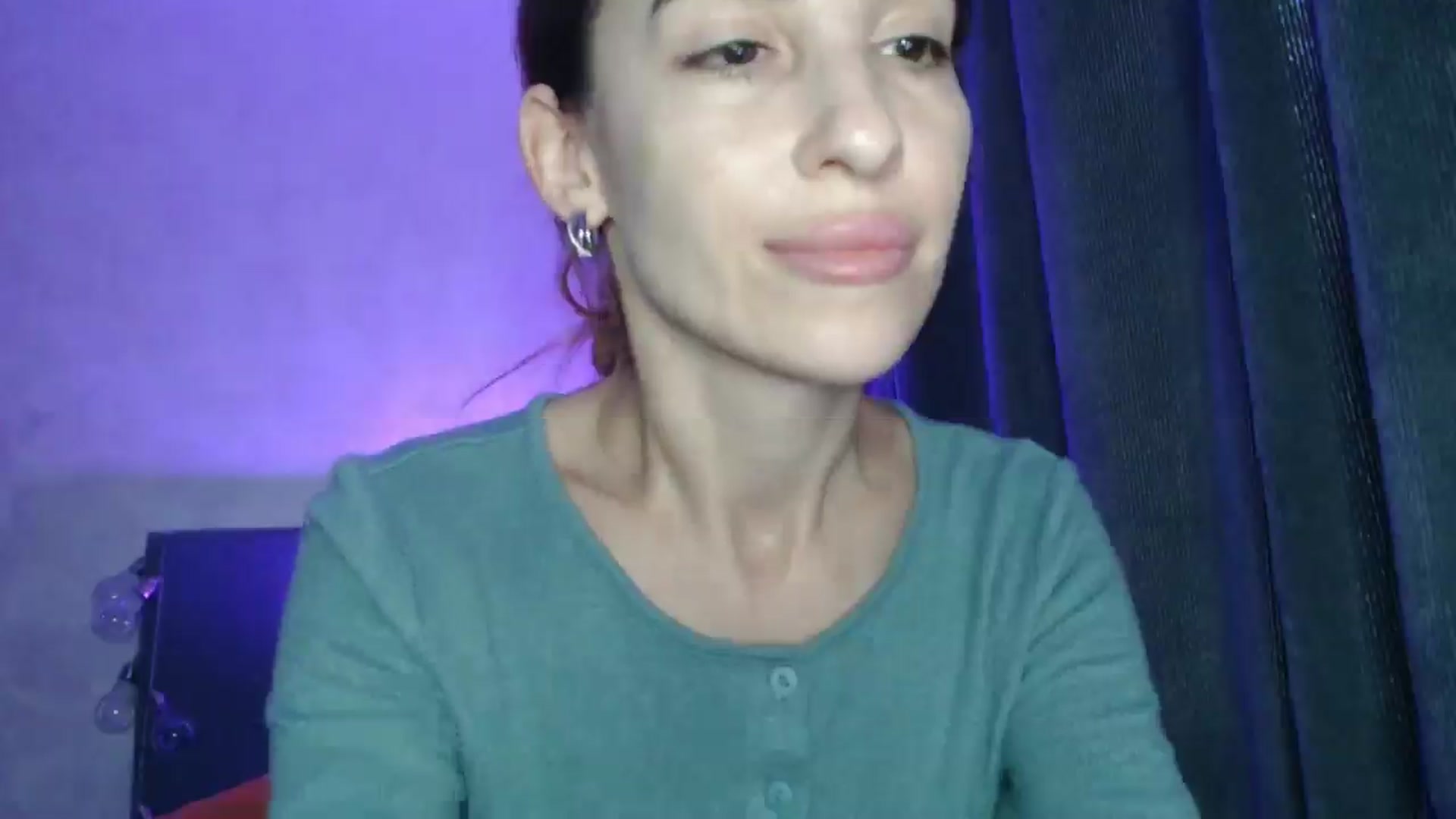 Gallery image thumbnail from Nora_Sweet's myfreecams stream on, 10/27/2025, 12:36 image 18 of 20