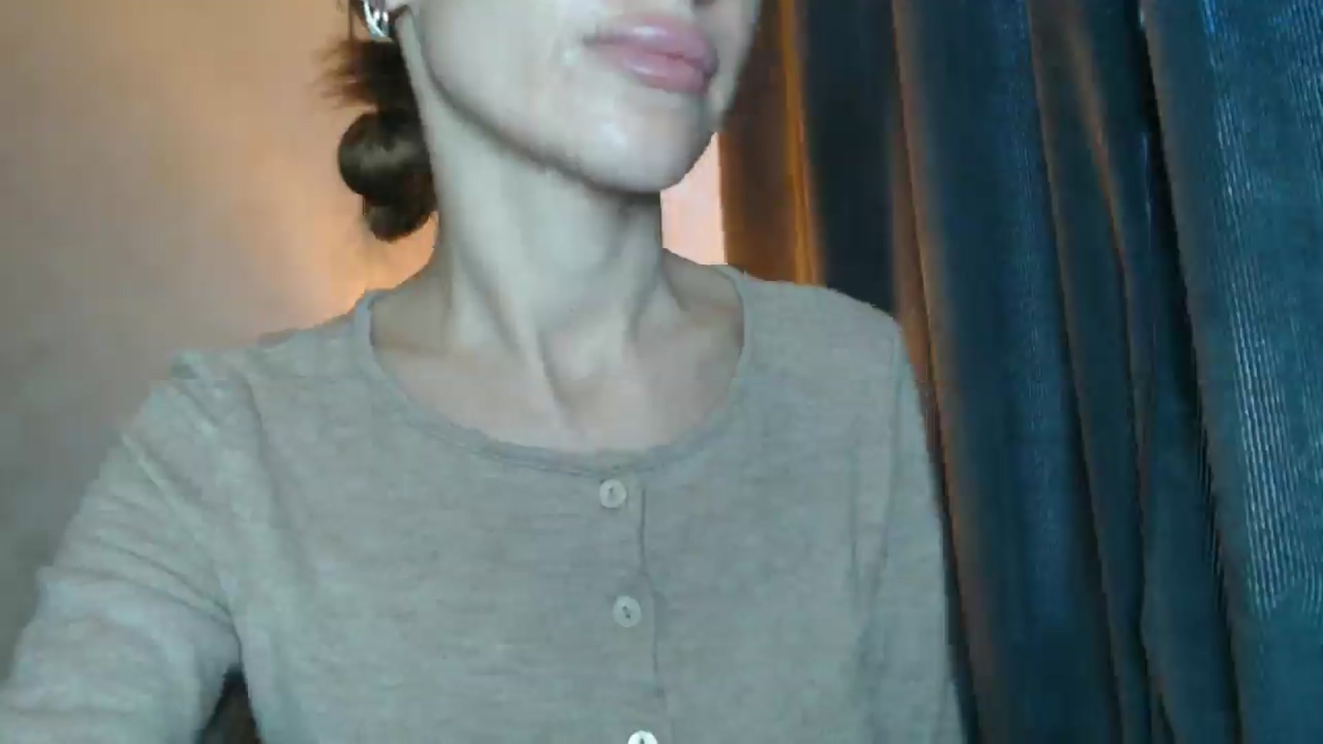 Gallery image thumbnail from Nora_Sweet's myfreecams stream on, 10/30/2025, 11:43 image 5 of 20