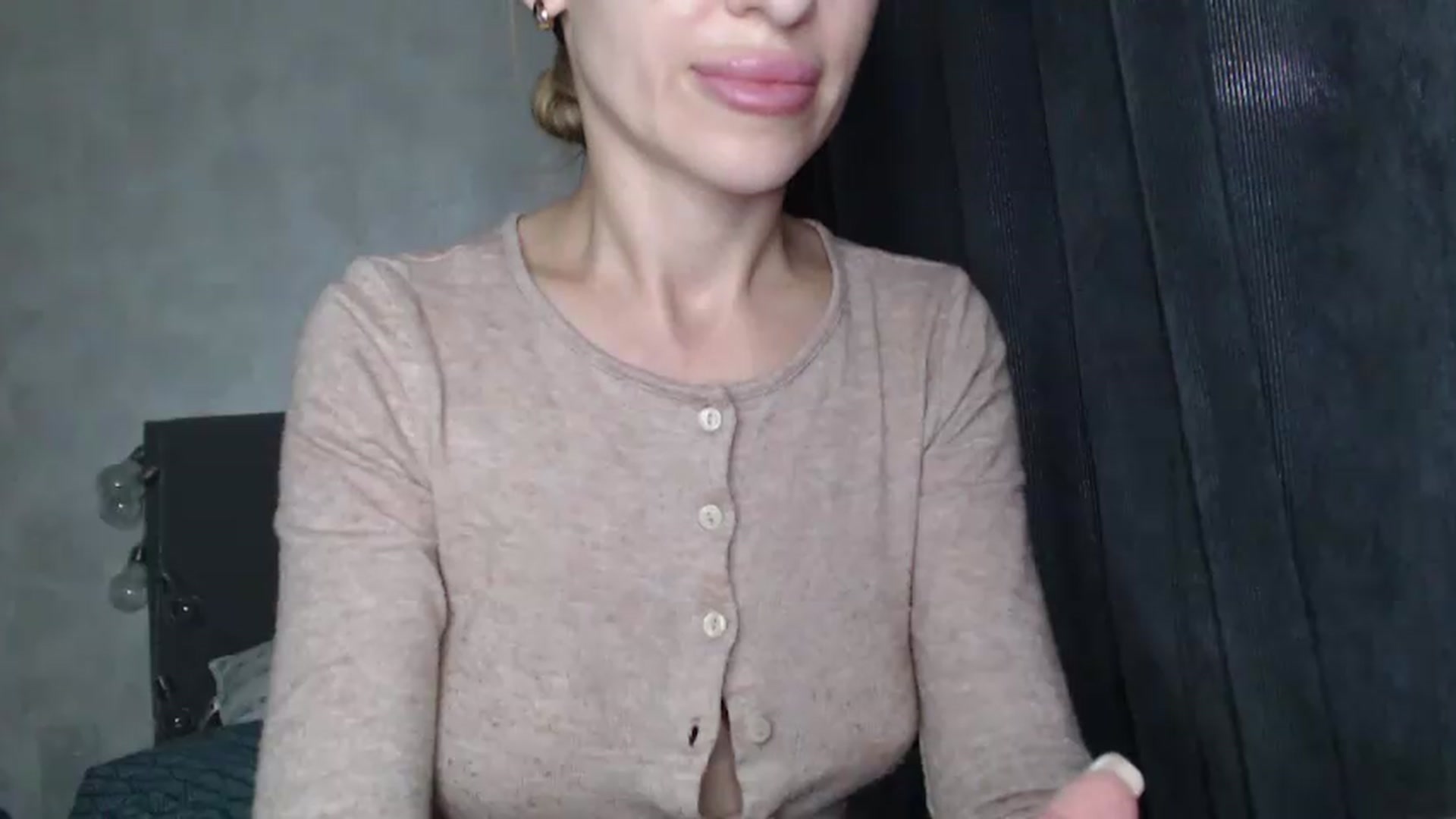 Gallery image thumbnail from Nora_Sweet's myfreecams stream on, 07/20/2026, 09:47 image 18 of 20