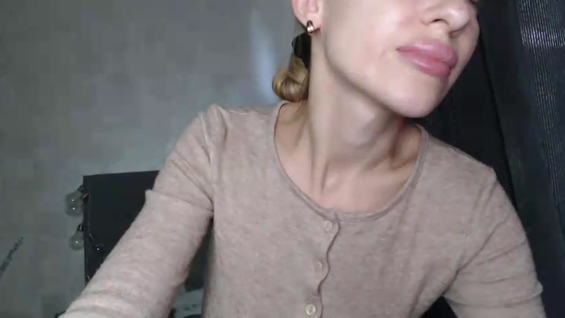 Gallery image thumbnail from Nora_Sweet's myfreecams stream on, 07/20/2026, 09:47 image 10 of 20