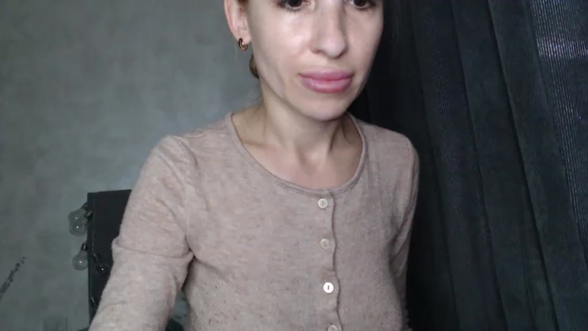 Gallery image thumbnail from Nora_Sweet's myfreecams stream on, 07/20/2026, 09:47 image 7 of 20