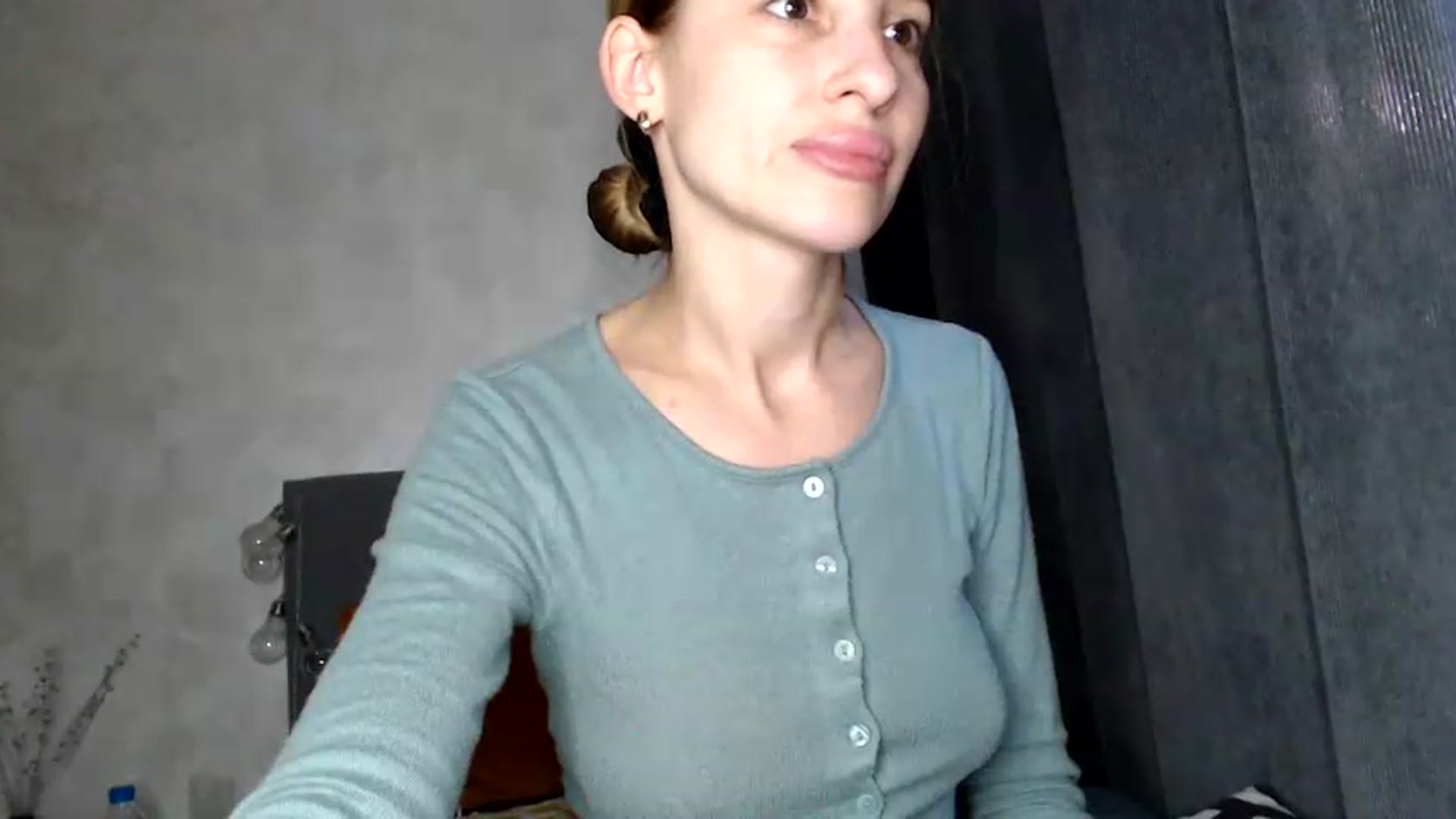 Gallery image thumbnail from Nora_Sweet's myfreecams stream on, 08/15/2026, 12:29 image 7 of 20