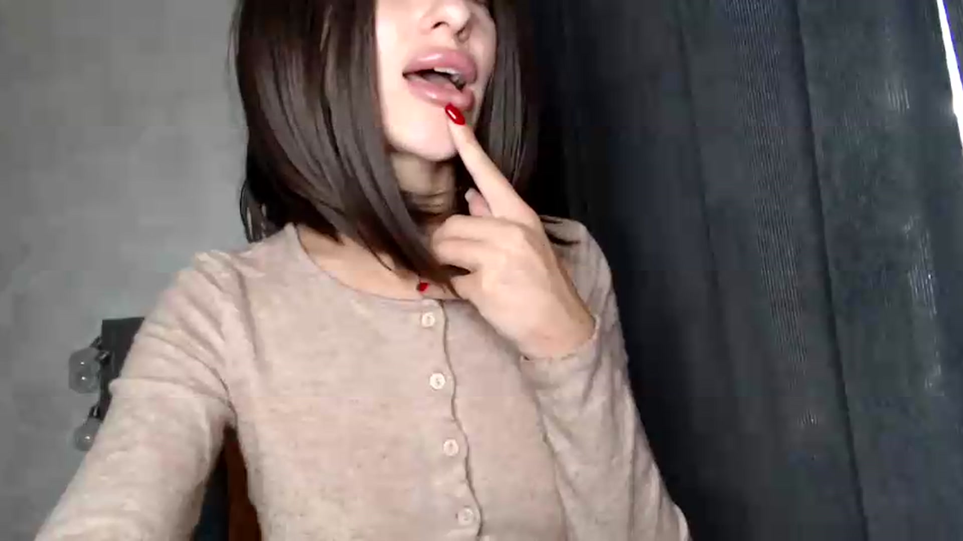 Gallery image thumbnail from Nora_Sweet's myfreecams stream on, 08/25/2026, 09:04 image 17 of 20