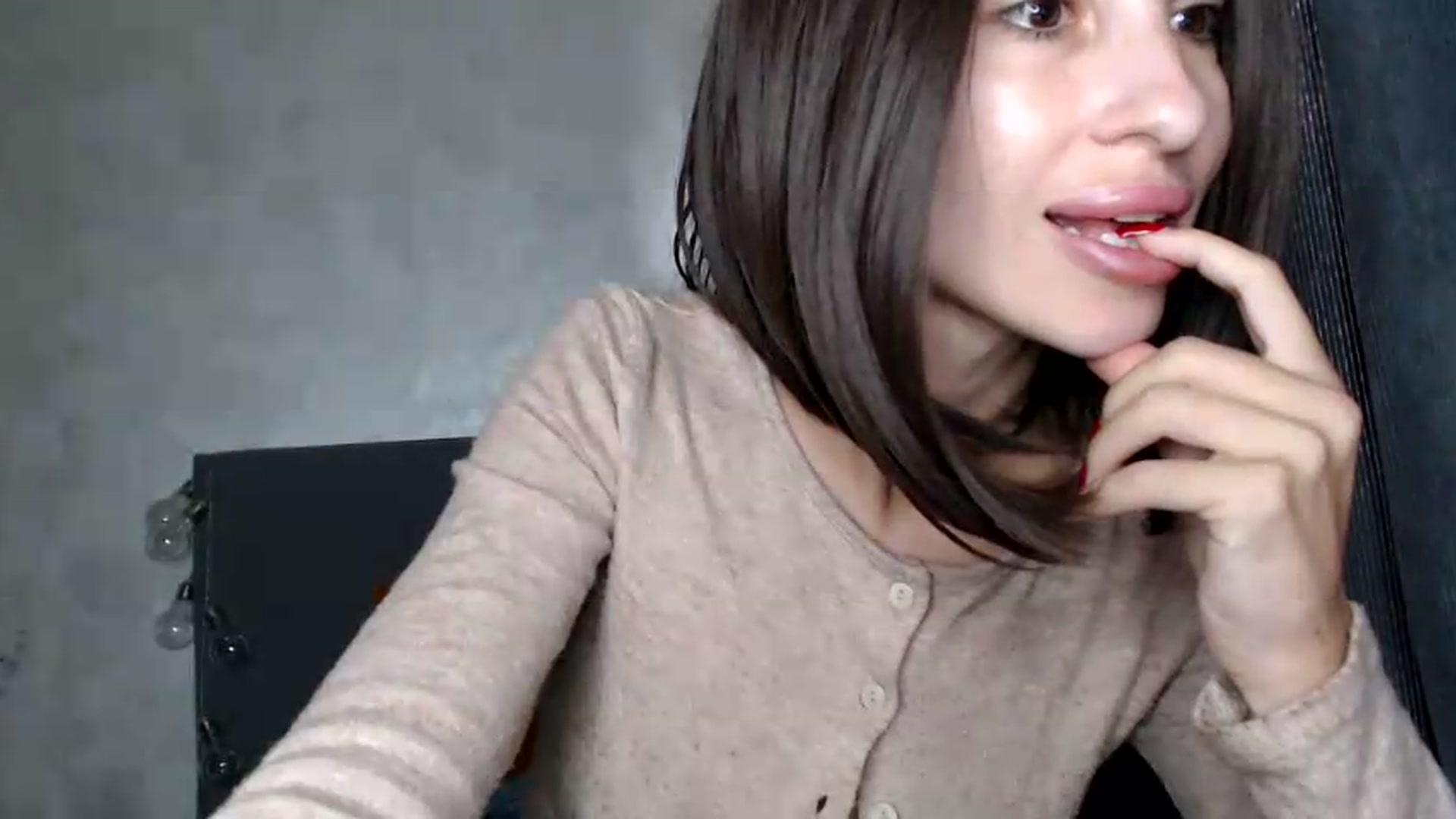 Gallery image thumbnail from Nora_Sweet's myfreecams stream on, 08/26/2026, 07:56 image 14 of 20