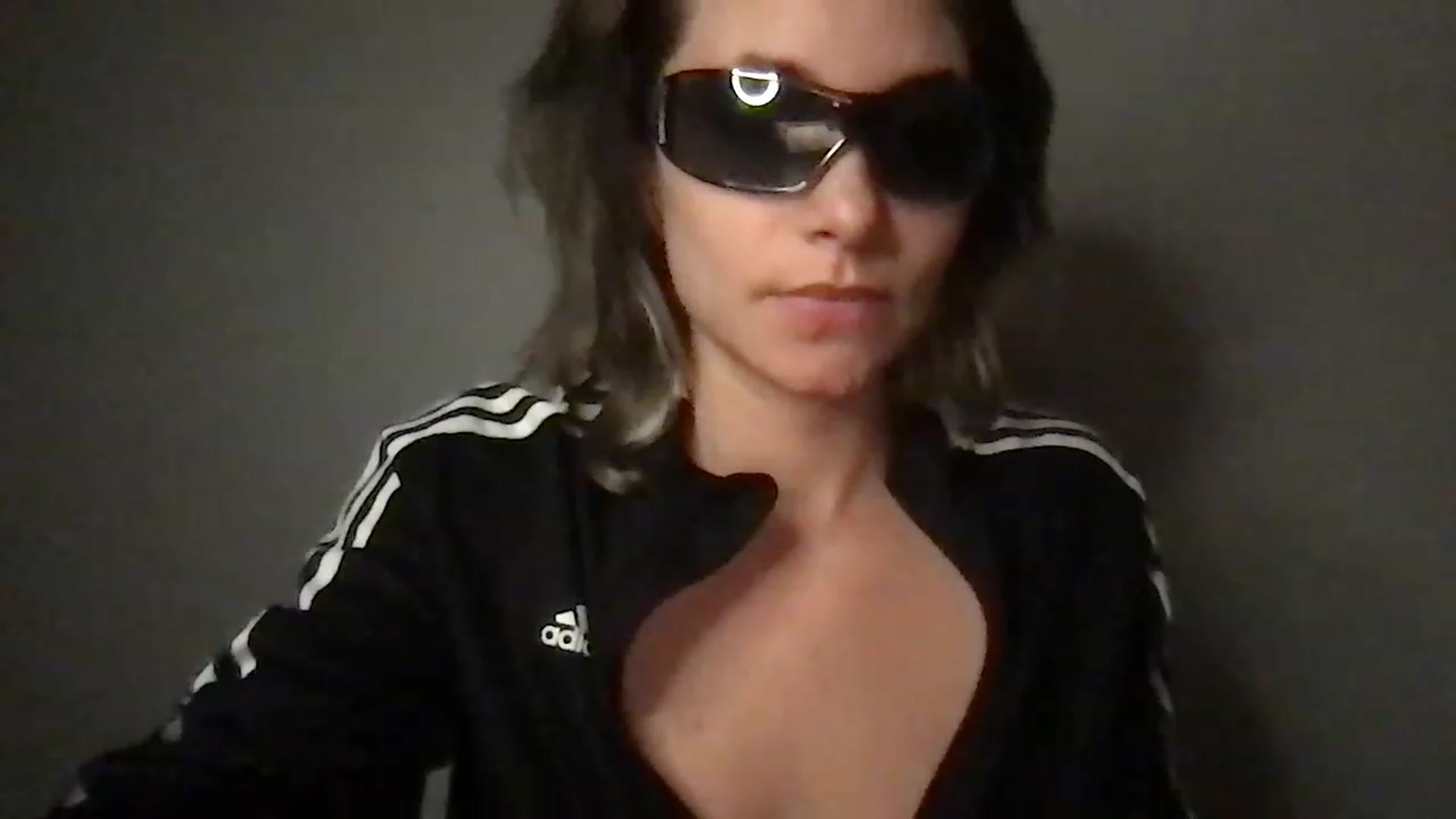 Gallery image thumbnail from Norajeann's myfreecams stream on, 12/18/2022, 13:19 image 10 of 20