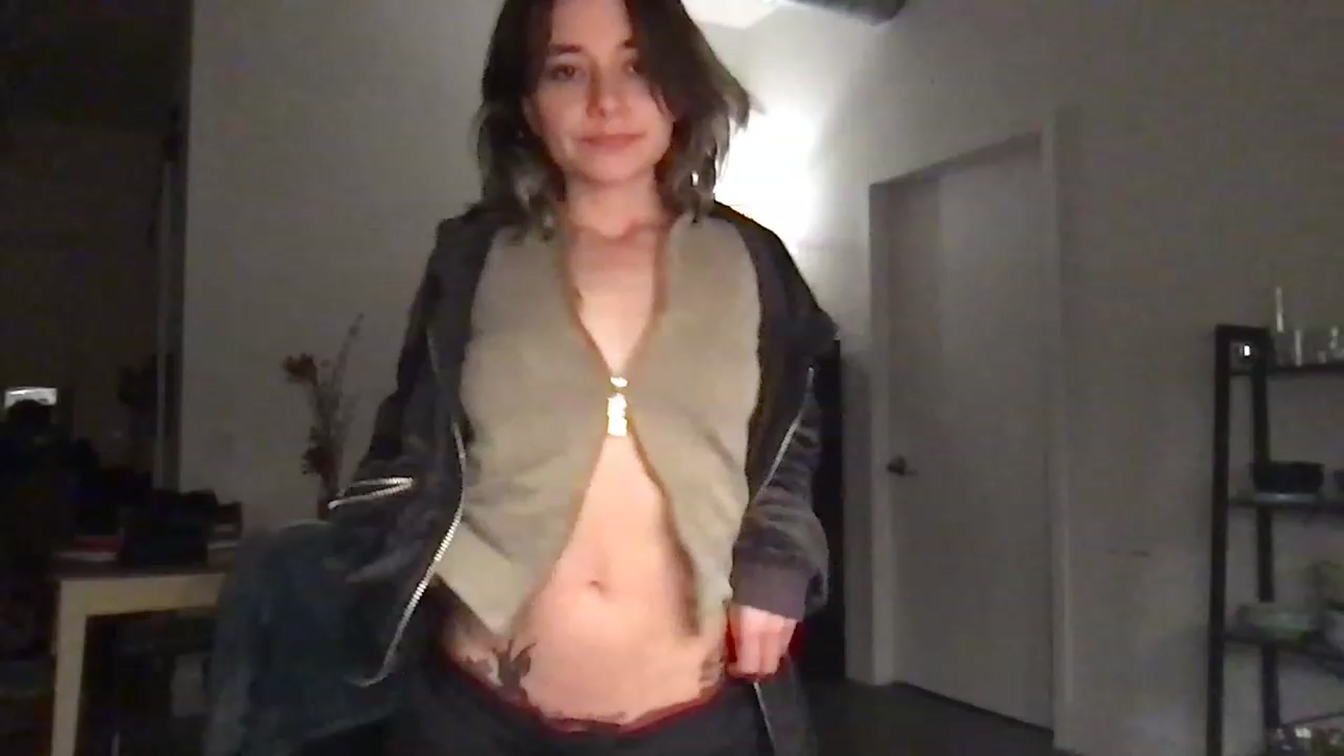 Gallery image thumbnail from Norajeann's myfreecams stream on, 12/21/2022, 08:52 image 1 of 20