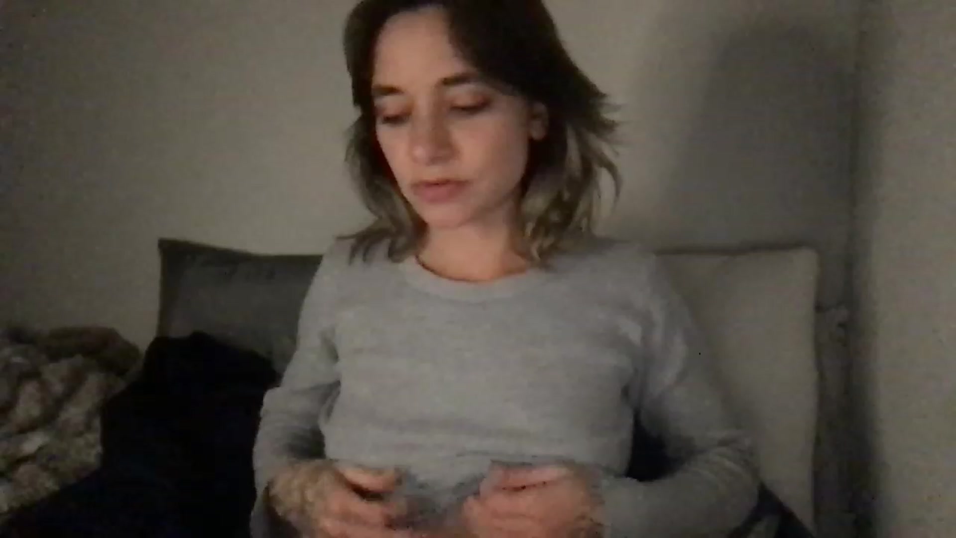 Gallery image thumbnail from Norajeann's myfreecams stream on, 12/21/2022, 11:34 image 13 of 20