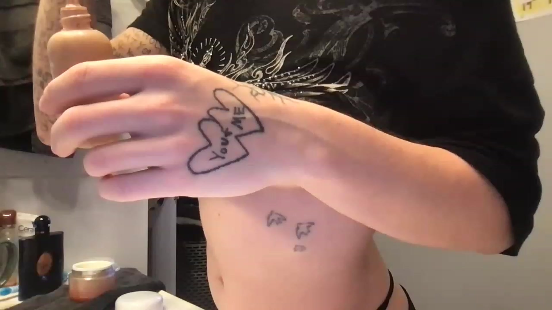 Gallery image thumbnail from Norajeann's myfreecams stream on, 12/26/2022, 17:32 image 10 of 20