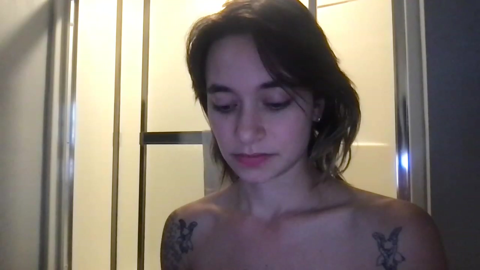 Gallery image thumbnail from Norajeann's myfreecams stream on, 12/27/2022, 20:03 image 3 of 20