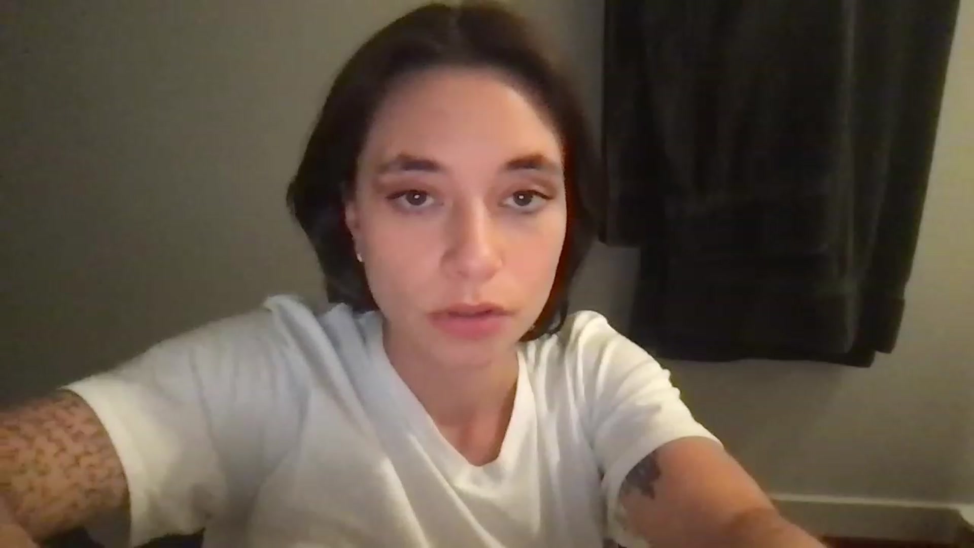 Gallery image thumbnail from Norajeann's myfreecams stream on, 12/30/2022, 23:35 image 13 of 20