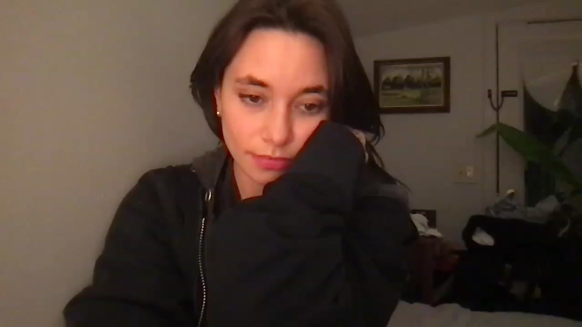 Gallery image thumbnail from Norajeann's myfreecams stream on, 12/31/2022, 08:11 image 12 of 20