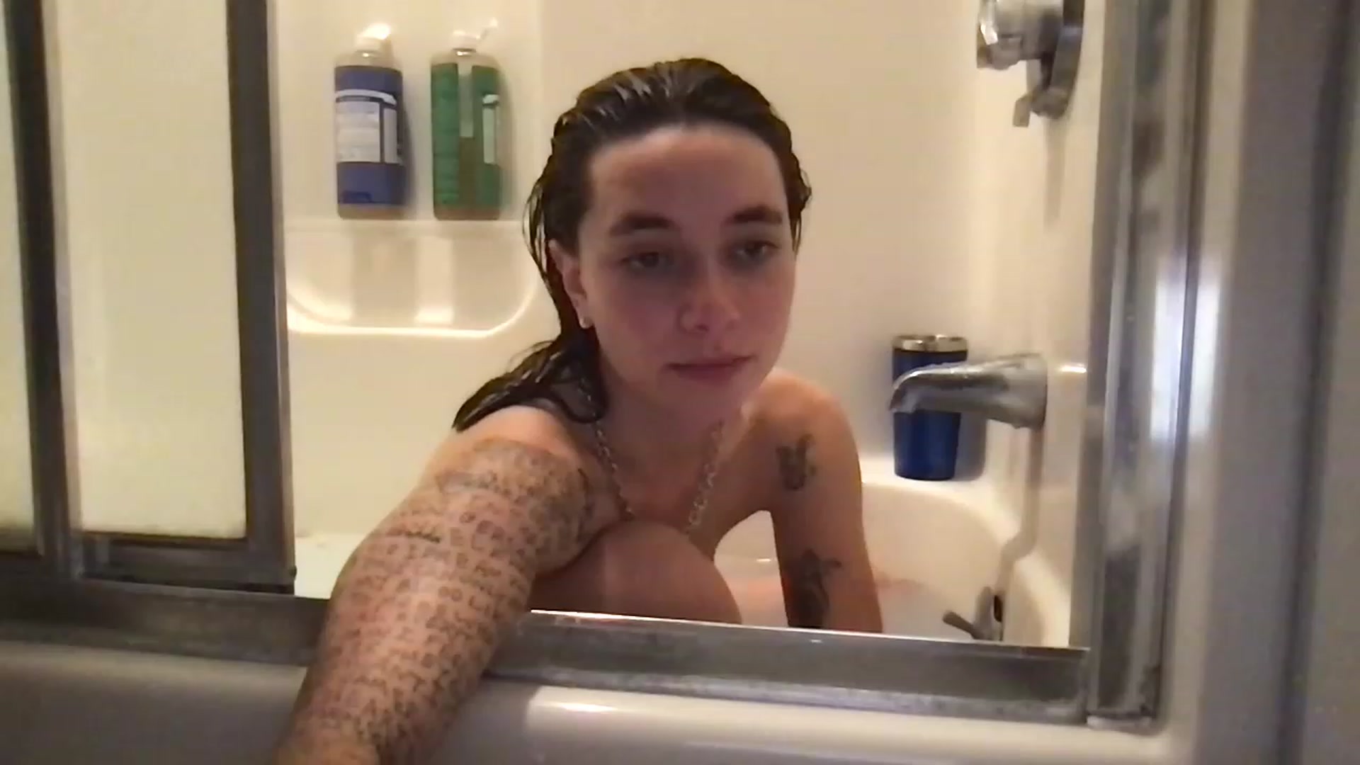 Gallery image thumbnail from Norajeann's myfreecams stream on, 01/02/2023, 23:55 image 20 of 20