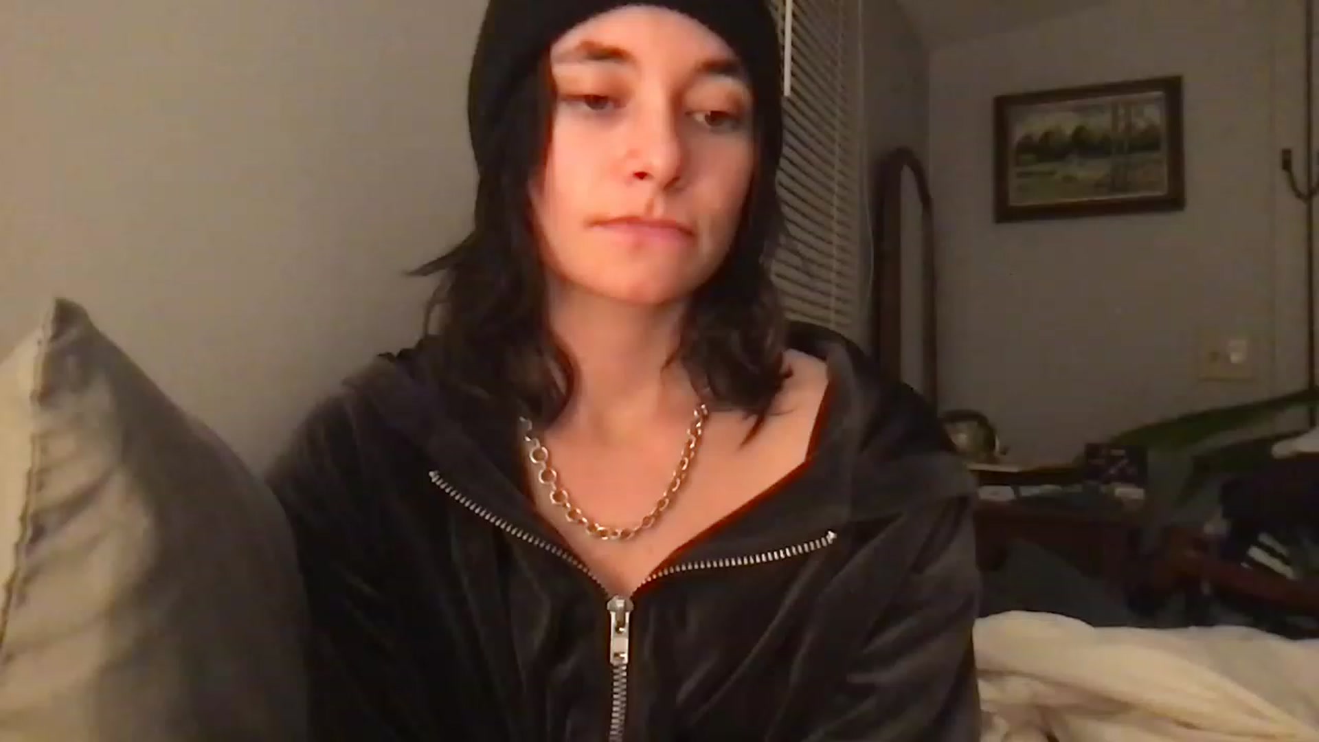 Gallery image thumbnail from Norajeann's myfreecams stream on, 01/03/2023, 07:14 image 13 of 20