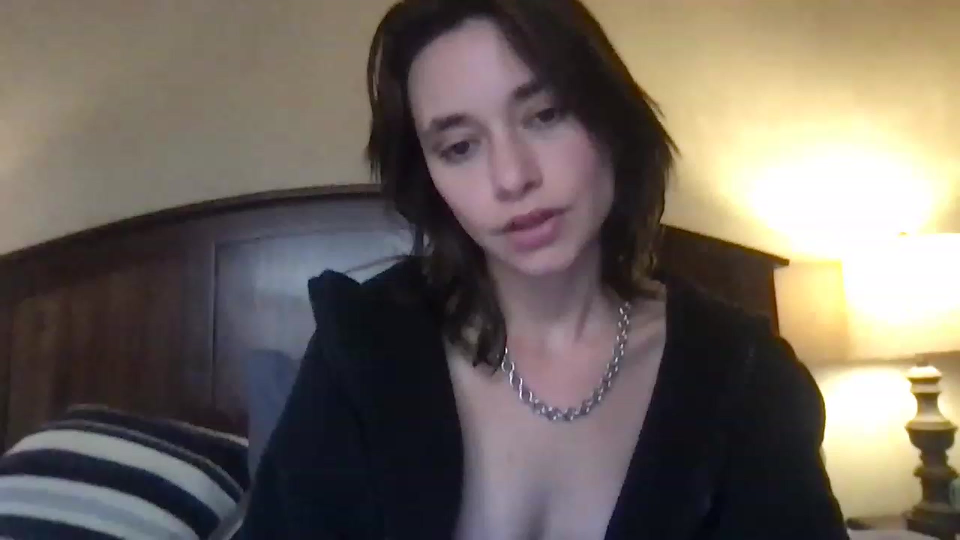 Gallery image thumbnail from Norajeann's myfreecams stream on, 01/05/2023, 20:39 image 8 of 20