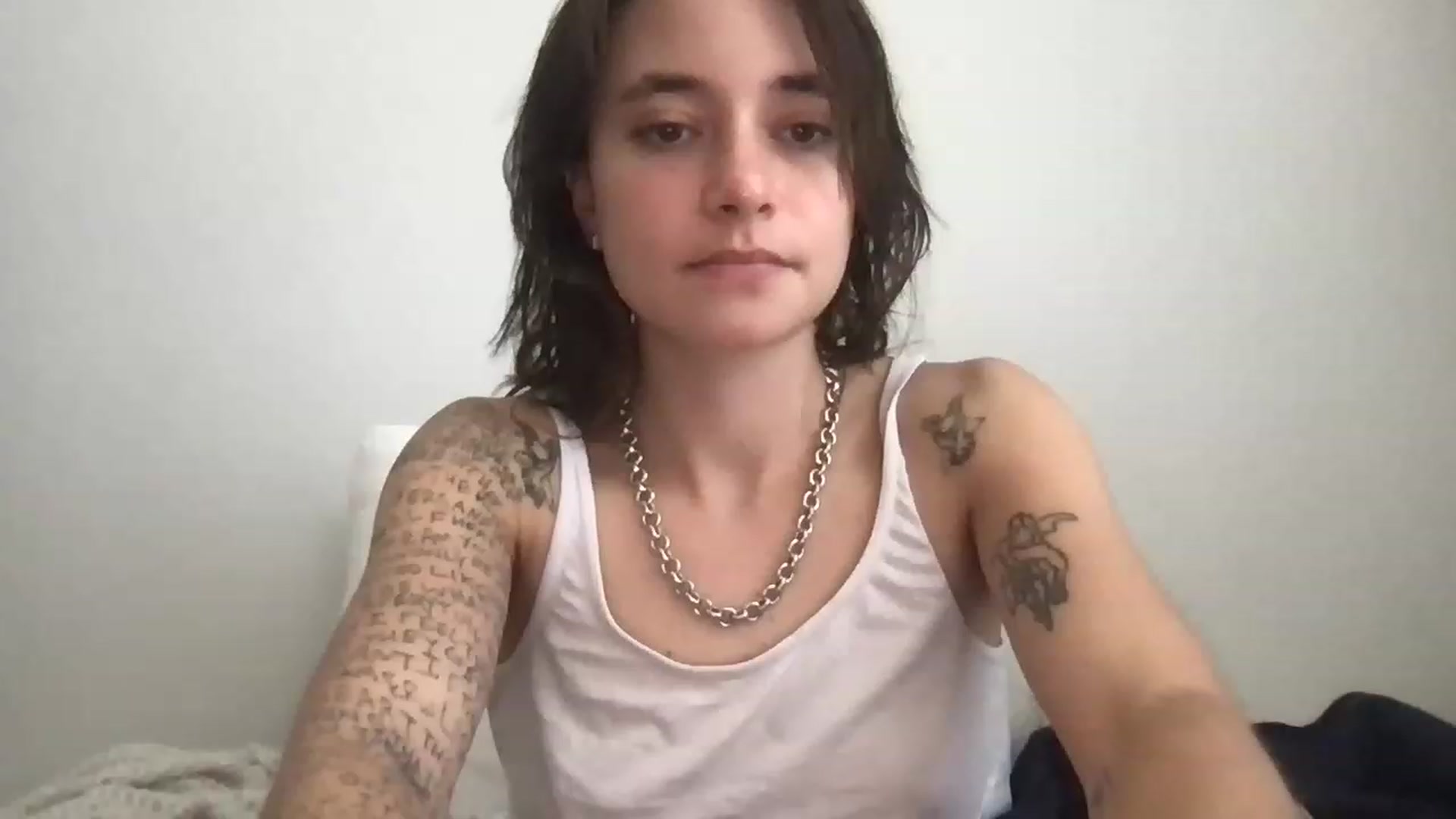 Gallery image thumbnail from Norajeann's myfreecams stream on, 01/17/2023, 21:50 image 6 of 20