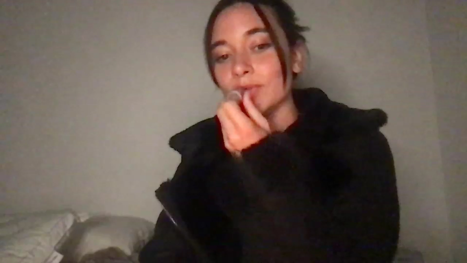 Gallery image thumbnail from Norajeann's myfreecams stream on, 04/27/2023, 04:30 image 18 of 20