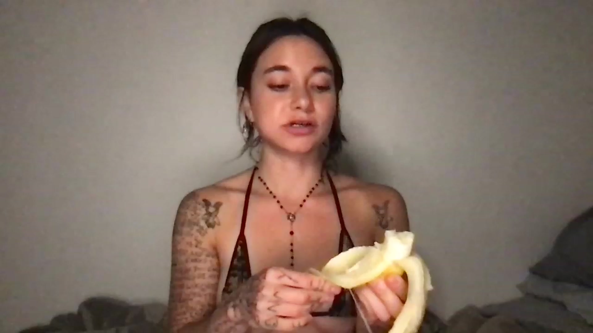 Gallery image thumbnail from Norajeann's myfreecams stream on, 05/07/2023, 08:13 image 19 of 20