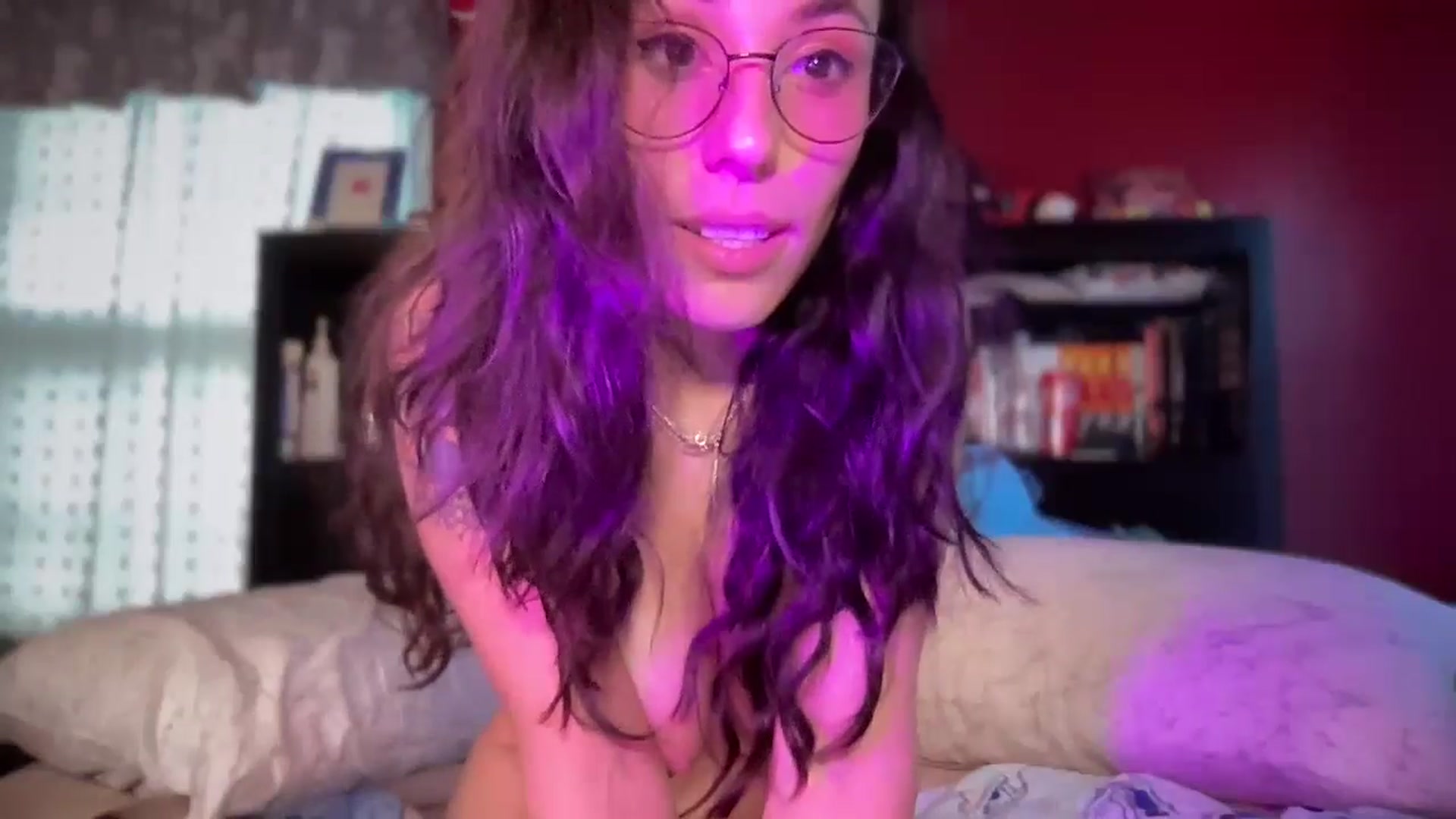 Gallery image thumbnail from Noramex's myfreecams stream on, 09/04/2024, 23:20 image 7 of 20