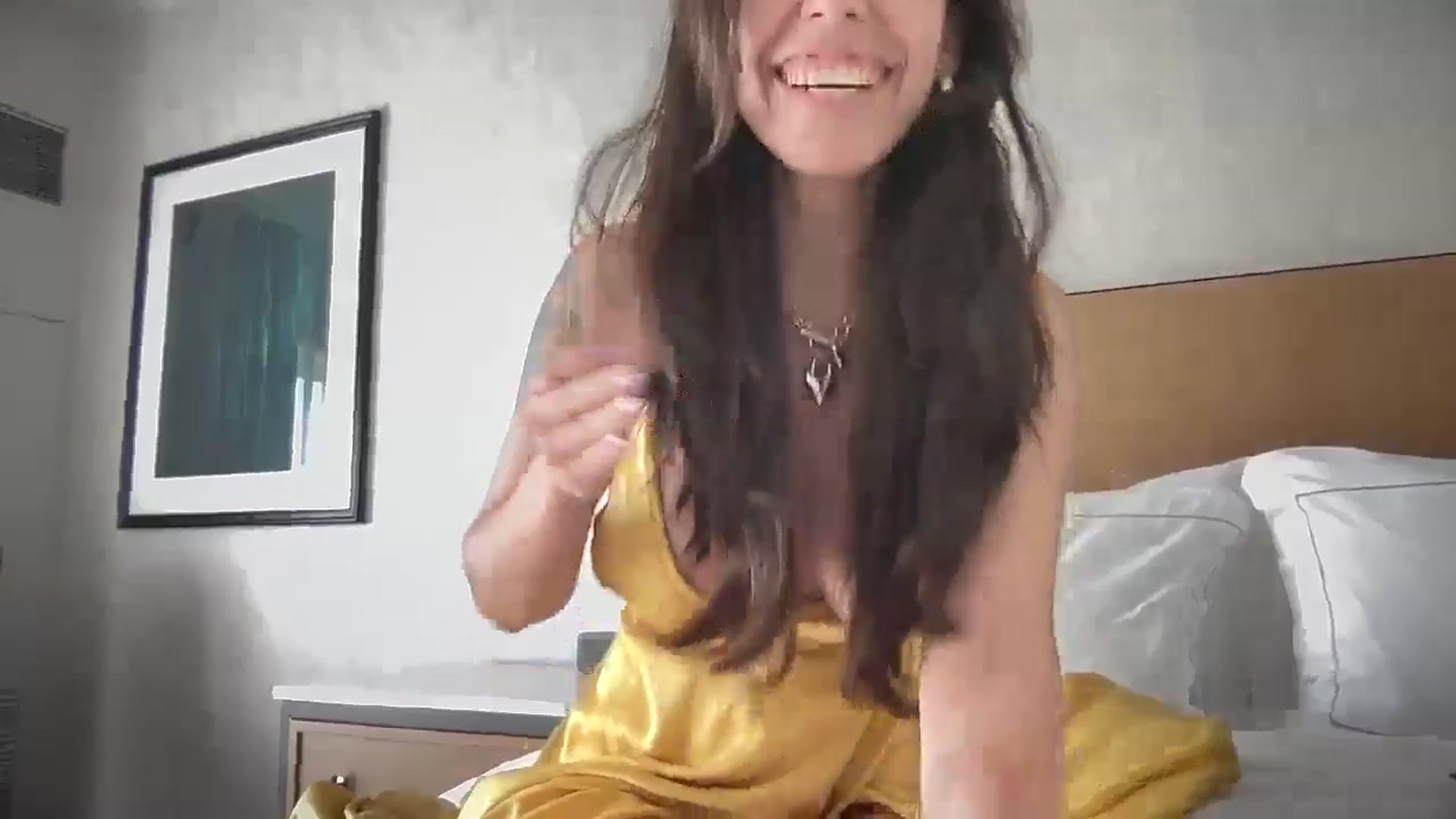 Gallery image thumbnail from Noramex's myfreecams stream on, 09/21/2024, 21:05 image 8 of 20