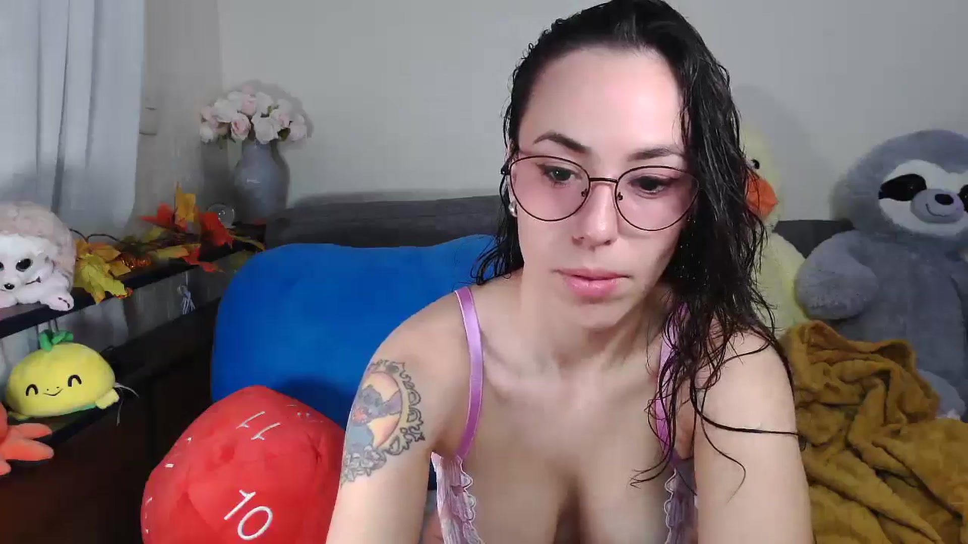 Gallery image thumbnail from Noramex's myfreecams stream on, 10/02/2024, 21:53 image 2 of 20