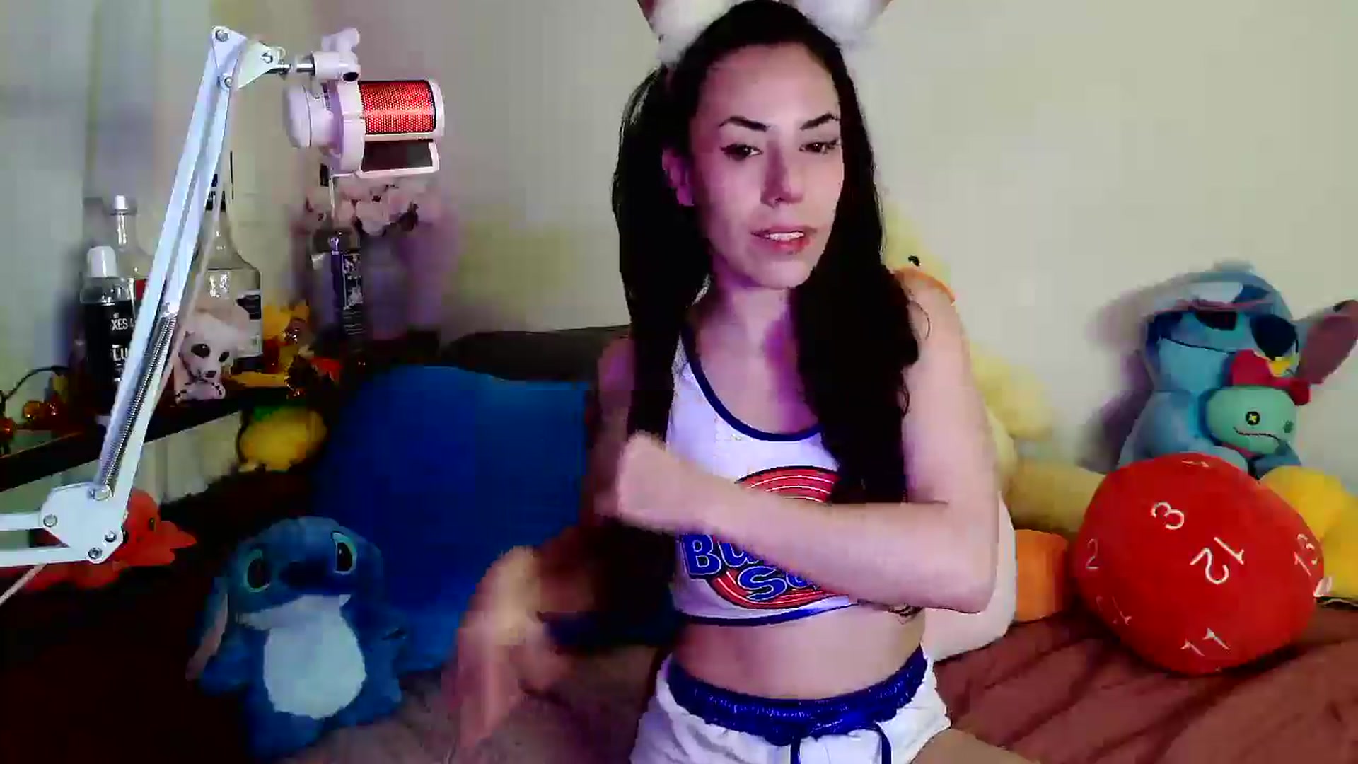 Gallery image thumbnail from Noramex's myfreecams stream on, 10/19/2024, 24:13 image 8 of 20