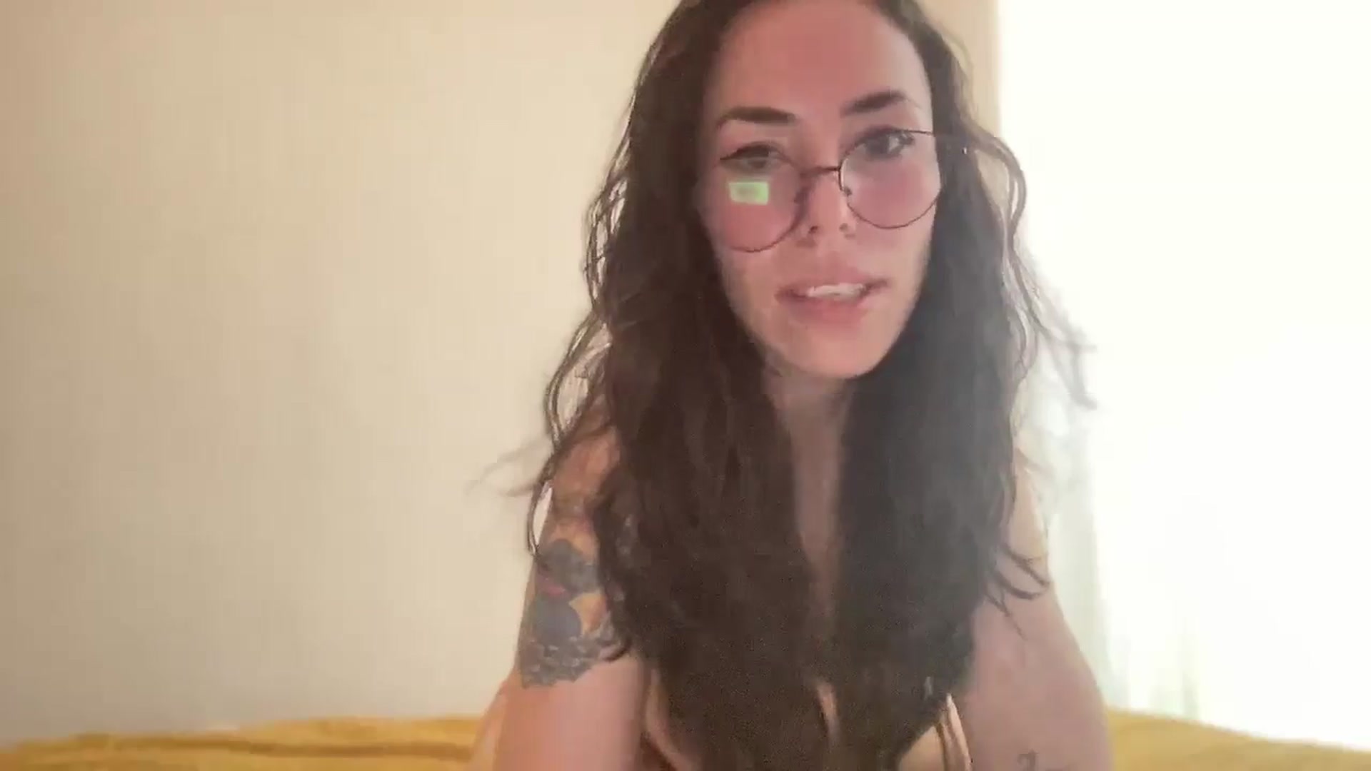 Gallery image thumbnail from Noramex's myfreecams stream on, 10/22/2024, 21:31 image 10 of 20
