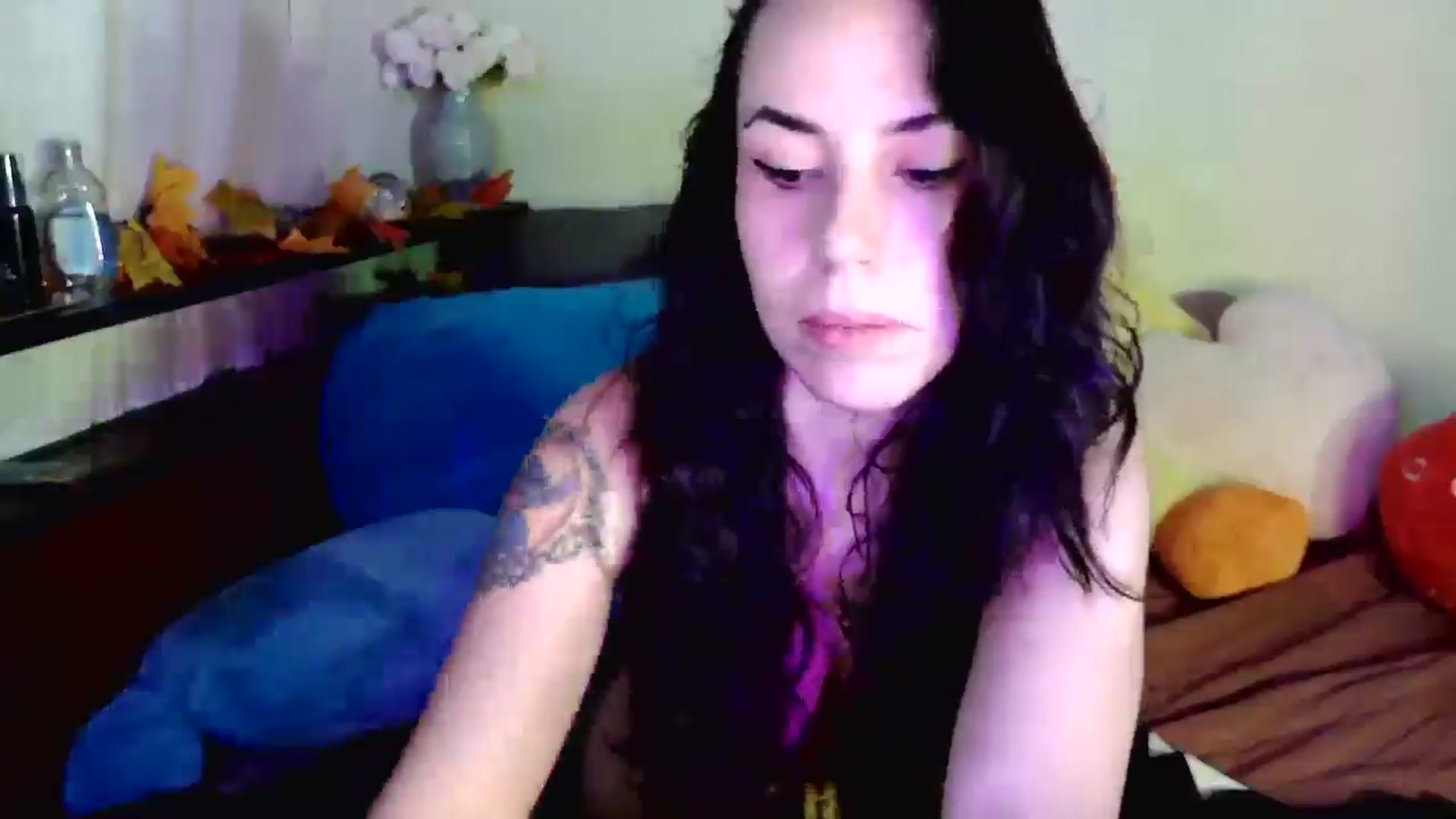 Gallery image thumbnail from Noramex's myfreecams stream on, 10/23/2024, 02:47 image 2 of 20