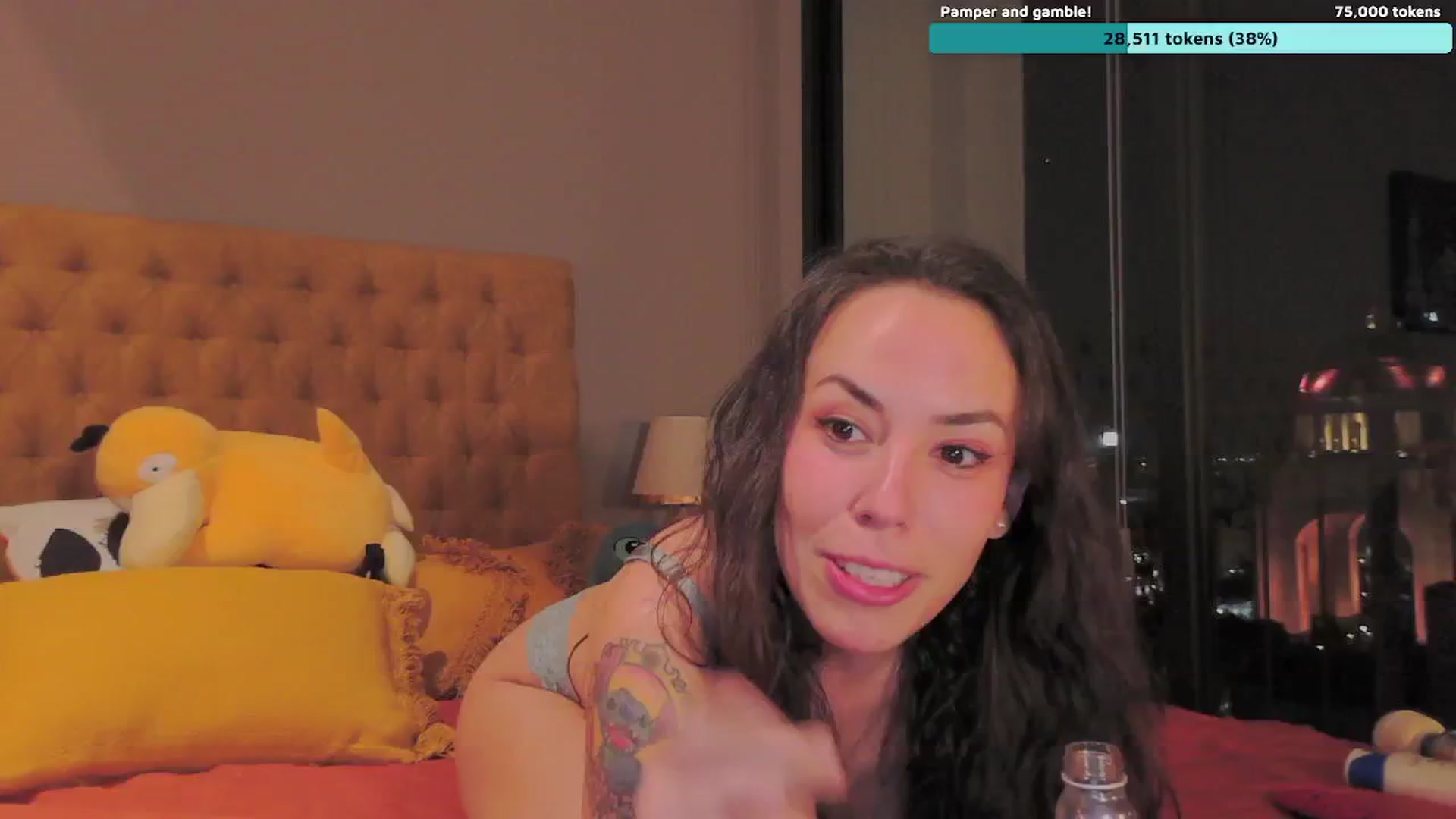 Gallery image thumbnail from Noramex's myfreecams stream on, 11/11/2024, 04:09 image 8 of 20