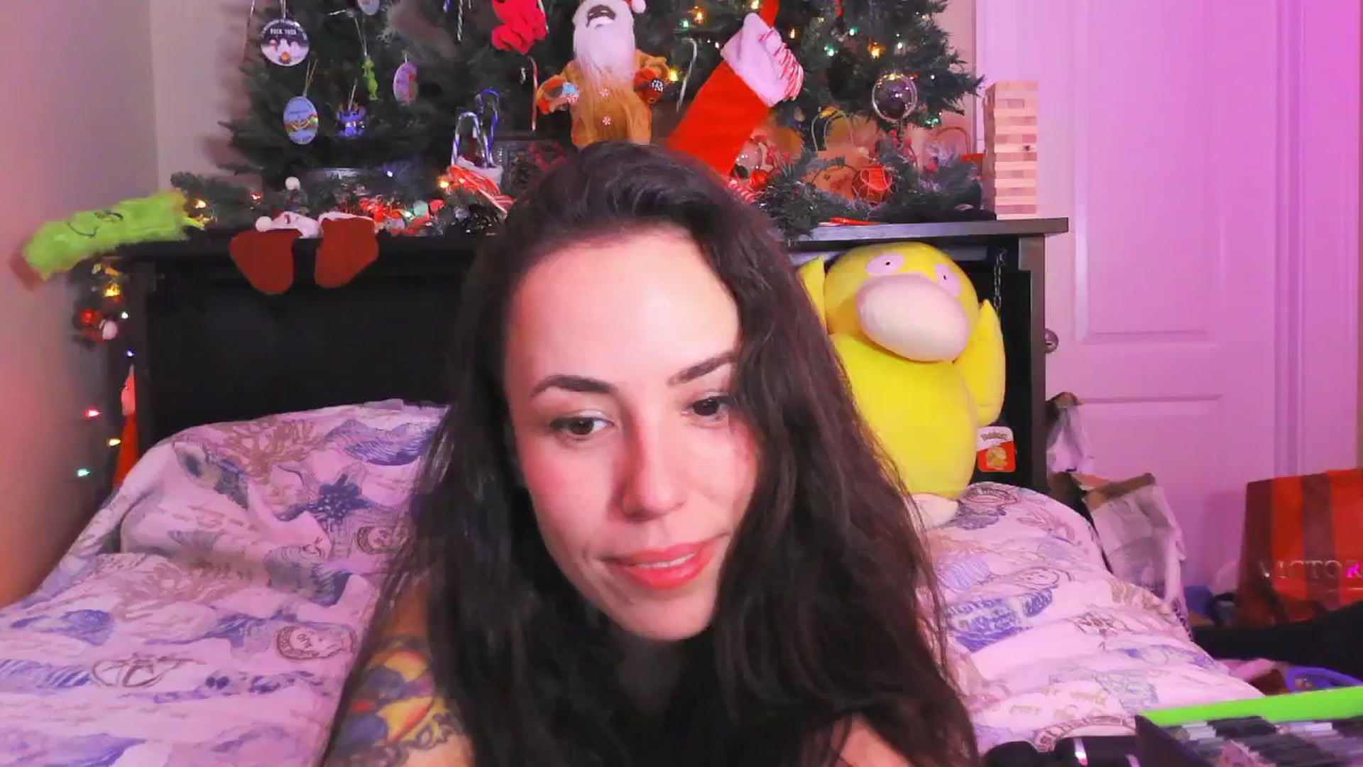 Gallery image thumbnail from Noramex's myfreecams stream on, 12/17/2024, 01:26 image 1 of 20