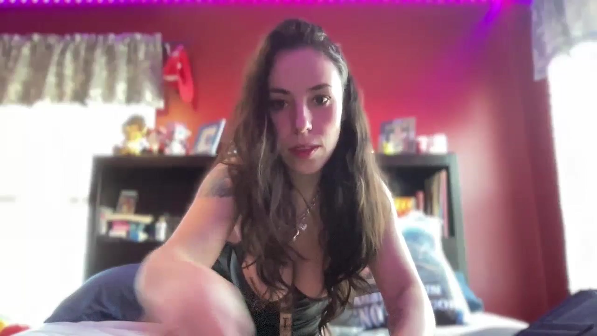 Gallery image thumbnail from Noramex's myfreecams stream on, 12/24/2024, 19:43 image 2 of 20