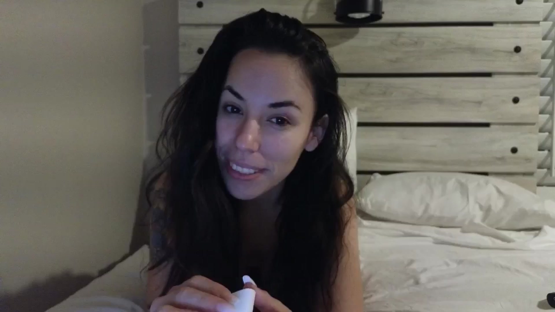 Gallery image thumbnail from Noramex's myfreecams stream on, 01/18/2025, 03:44 image 15 of 20