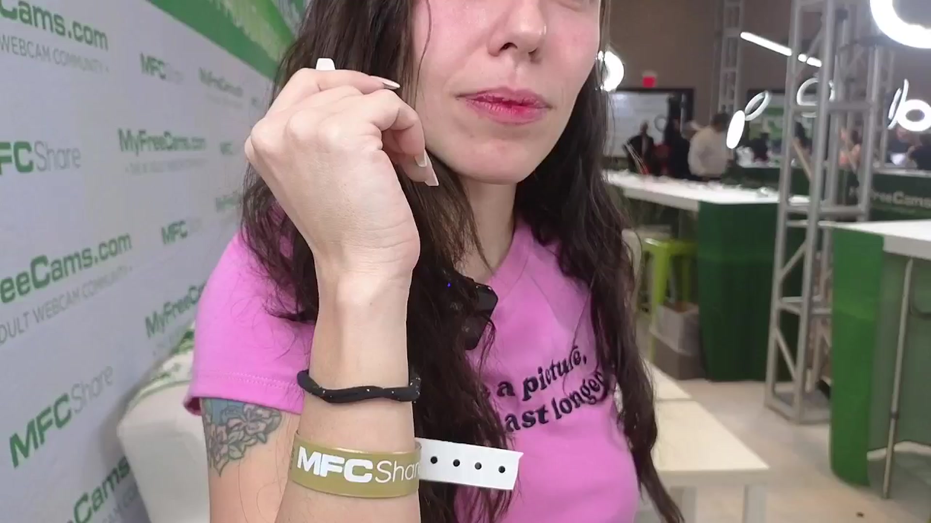Gallery image thumbnail from Noramex's myfreecams stream on, 01/22/2025, 21:28 image 14 of 20