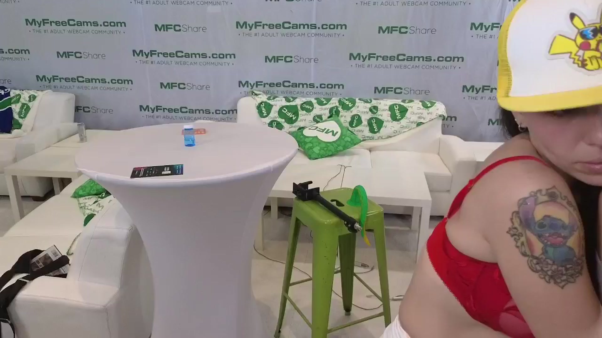 Gallery image thumbnail from Noramex's myfreecams stream on, 01/24/2025, 24:11 image 10 of 20