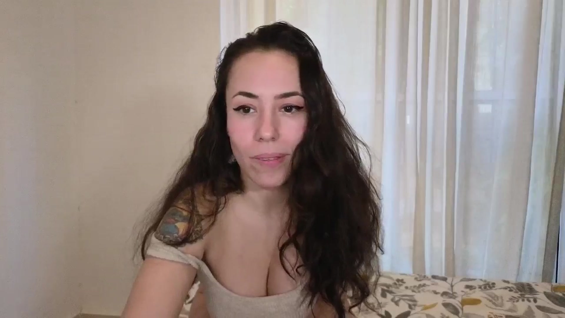 Gallery image thumbnail from Noramex's myfreecams stream on, 02/01/2025, 22:28 image 10 of 20
