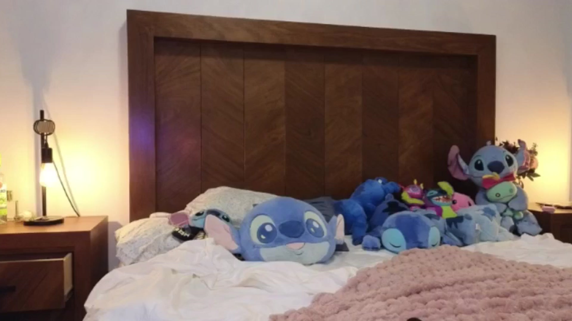 Gallery image thumbnail from Norita's myfreecams stream on, 03/02/2025, 08:51 image 9 of 20