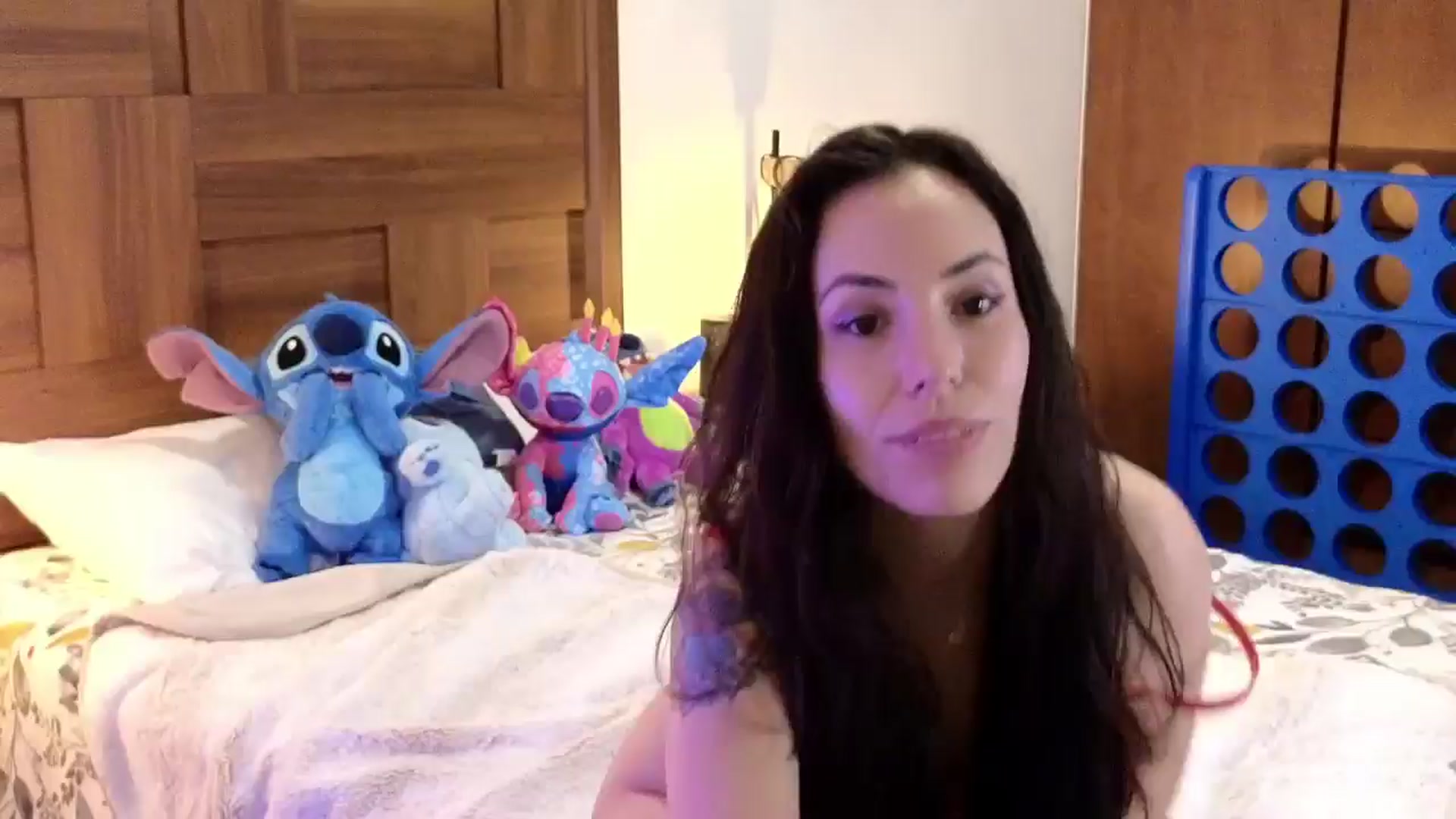 Gallery image thumbnail from Norita's myfreecams stream on, 03/13/2025, 04:58 image 11 of 20