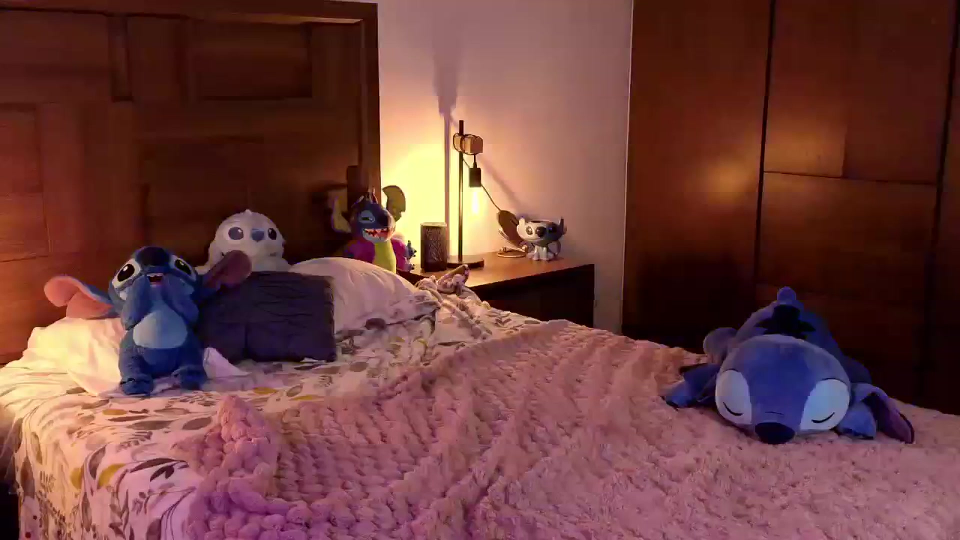 Gallery image thumbnail from Norita's myfreecams stream on, 03/21/2025, 06:41 image 14 of 20