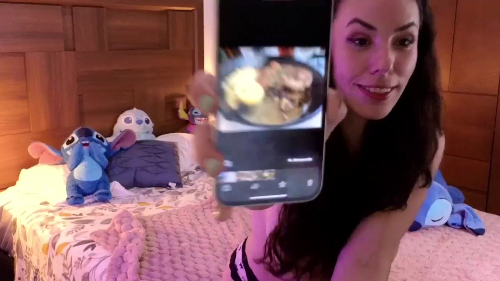 Gallery image thumbnail from Norita's myfreecams stream on, 03/21/2025, 06:41 image 19 of 20