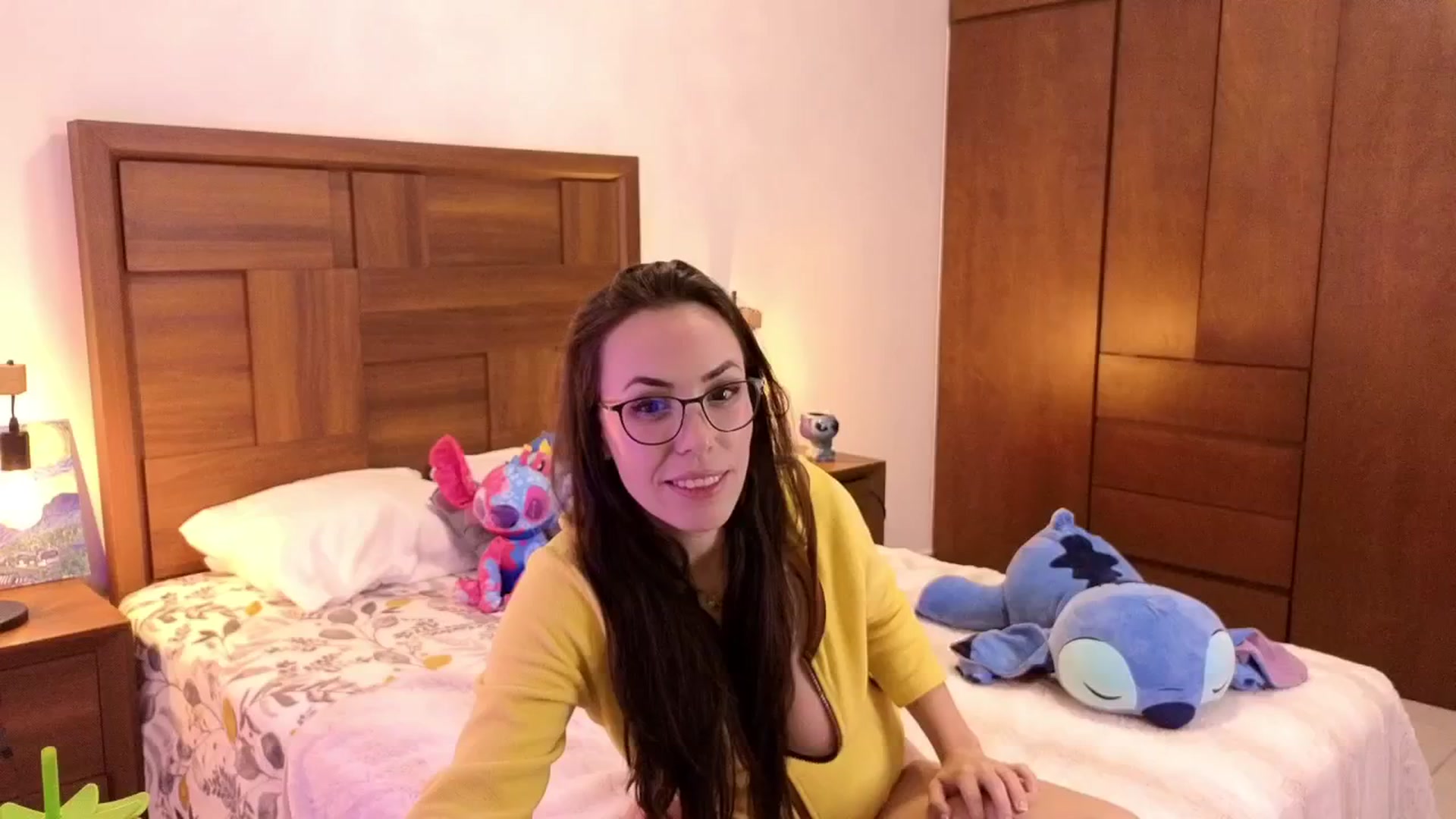 Gallery image thumbnail from Norita's myfreecams stream on, 03/25/2025, 01:44 image 14 of 20