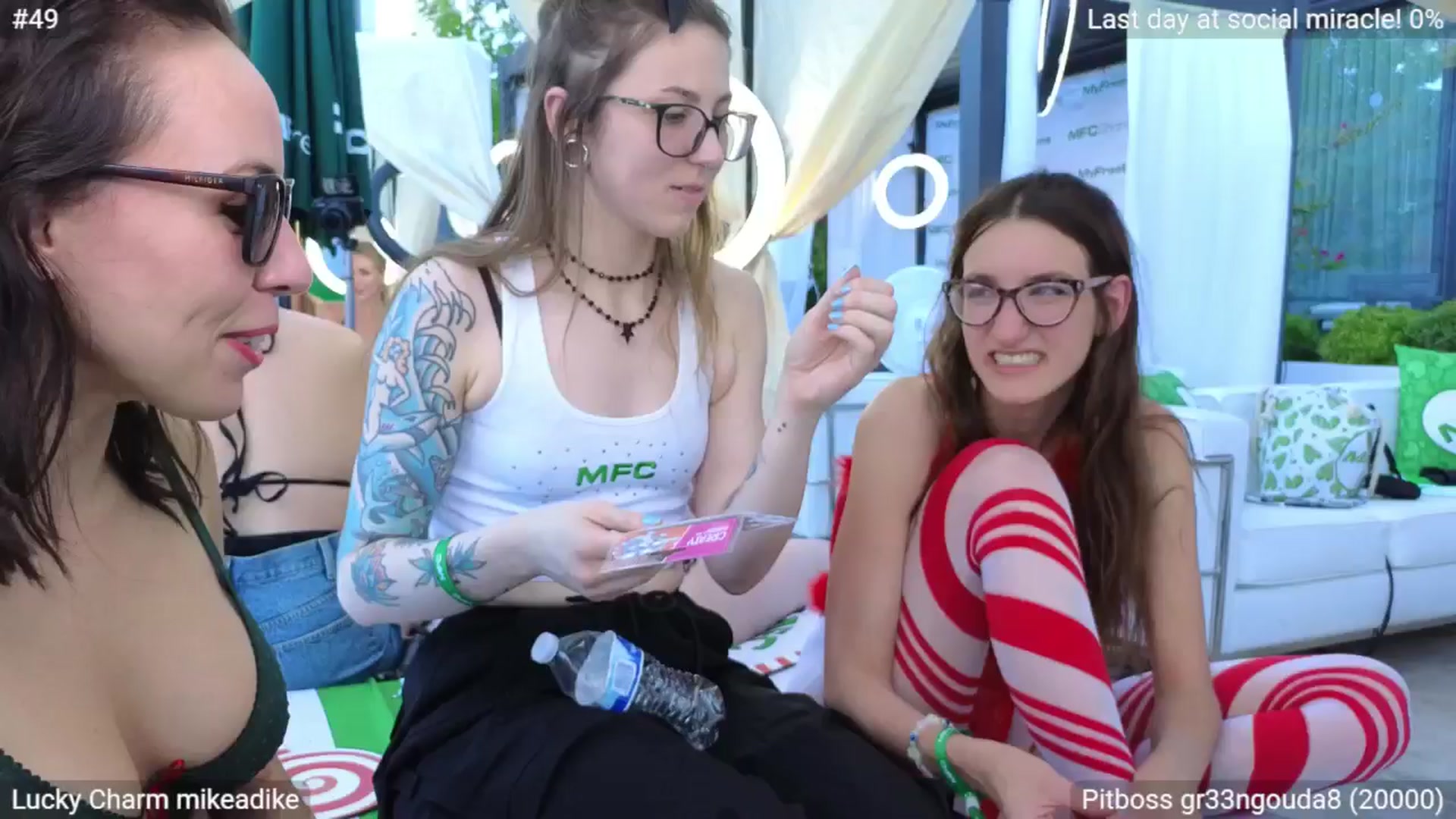Gallery image thumbnail from Norita's myfreecams stream on, 05/22/2025, 24:07 image 10 of 20