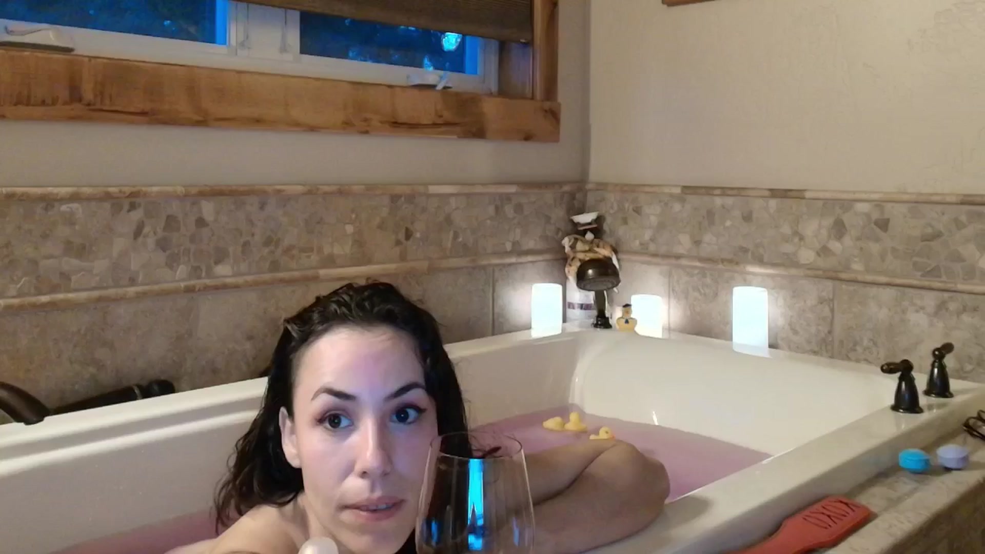 Gallery image thumbnail from Norita's myfreecams stream on, 06/28/2025, 04:20 image 17 of 20