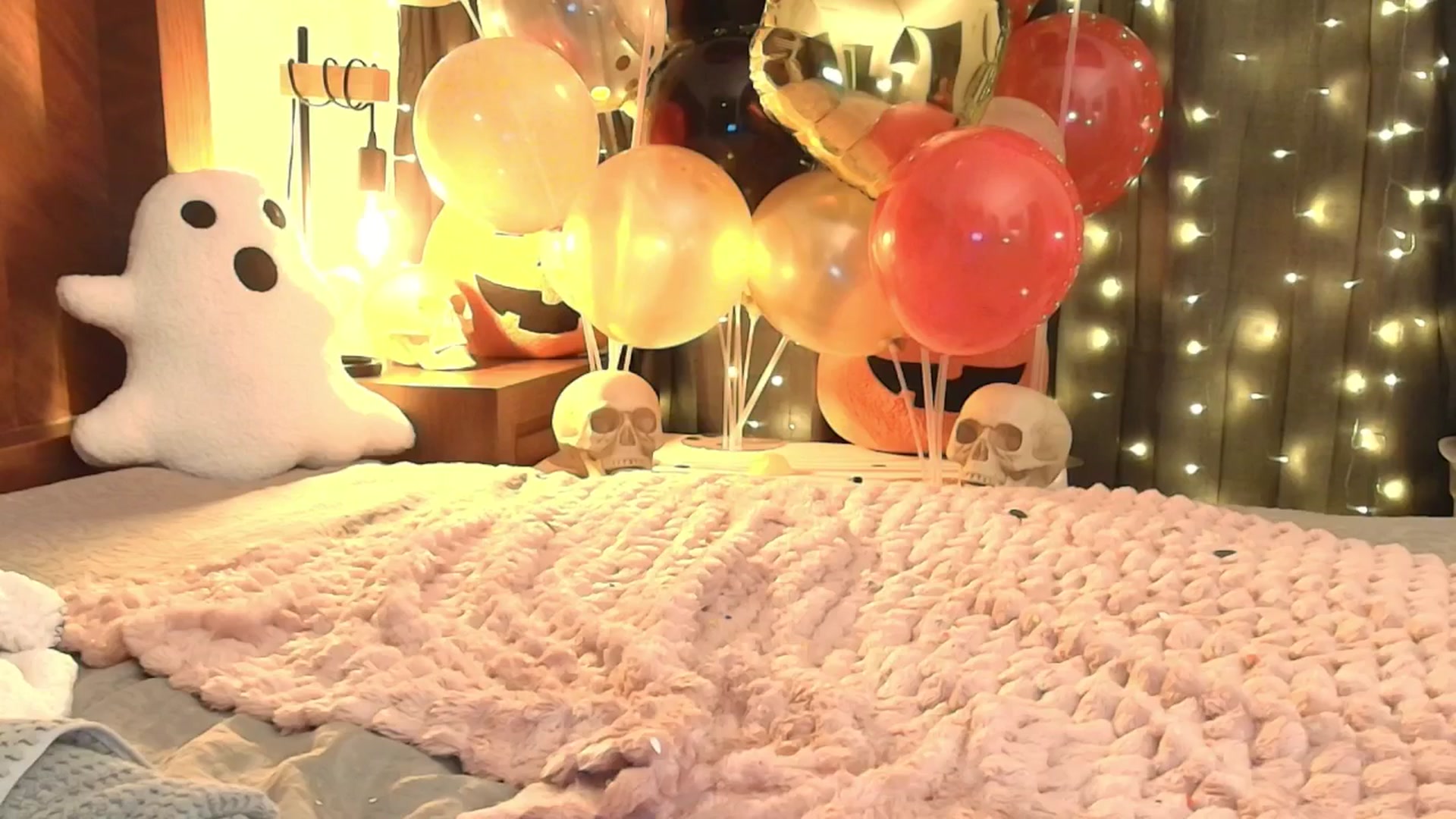 Gallery image thumbnail from Norita's myfreecams stream on, 10/01/2025, 04:28 image 10 of 20