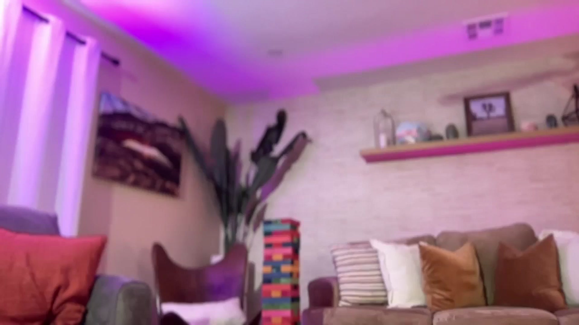 Gallery image thumbnail from Norita's myfreecams stream on, 10/05/2025, 22:33 image 13 of 20