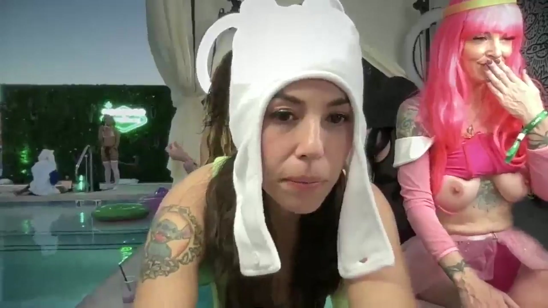 Gallery image thumbnail from Norita's myfreecams stream on, 10/09/2025, 01:28 image 17 of 20