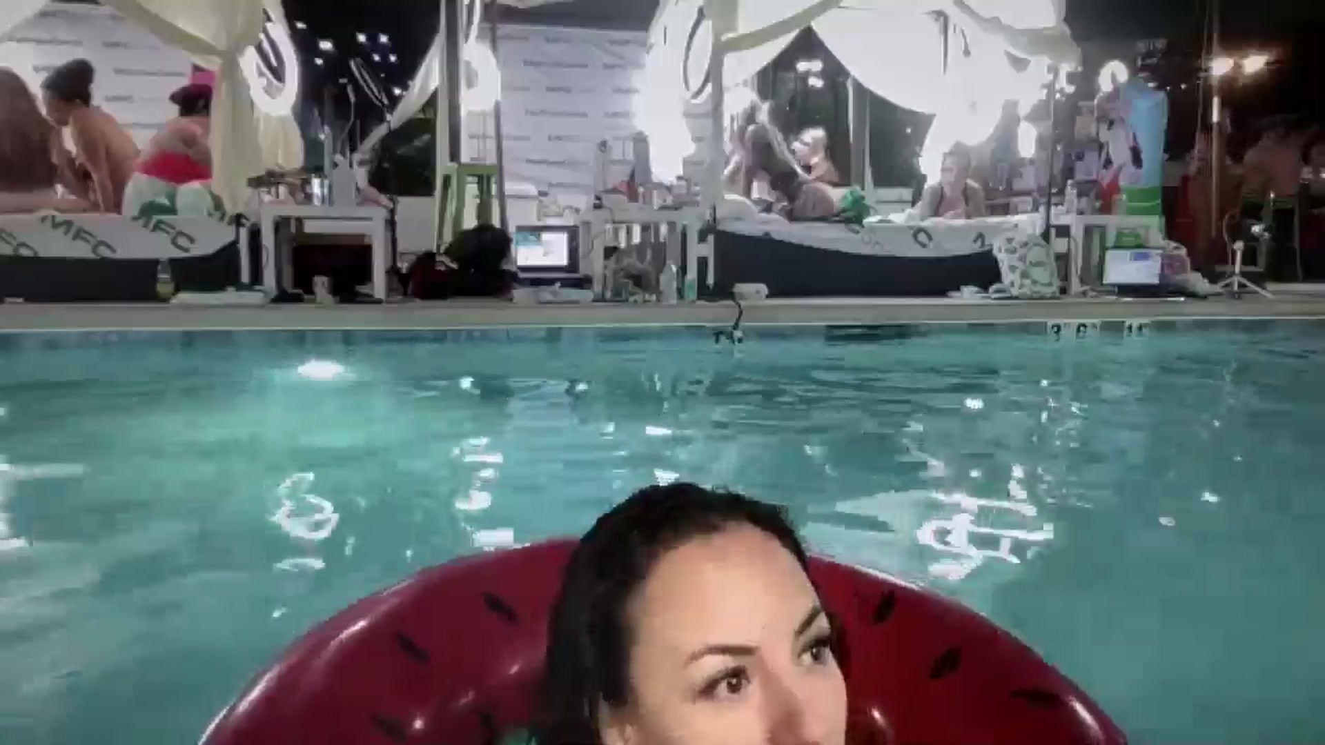 Gallery image thumbnail from Norita's myfreecams stream on, 10/09/2025, 04:57 image 19 of 20