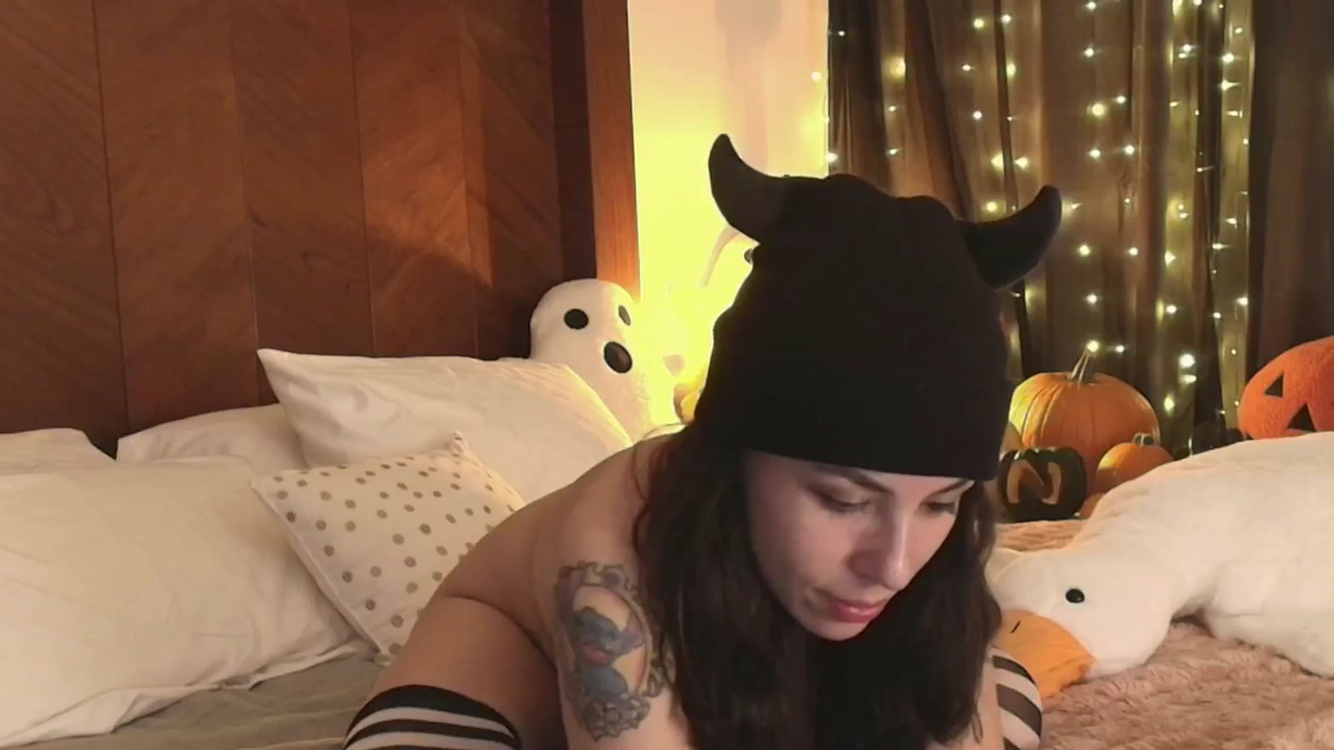 Gallery image thumbnail from Norita's myfreecams stream on, 10/25/2025, 06:59 image 4 of 20
