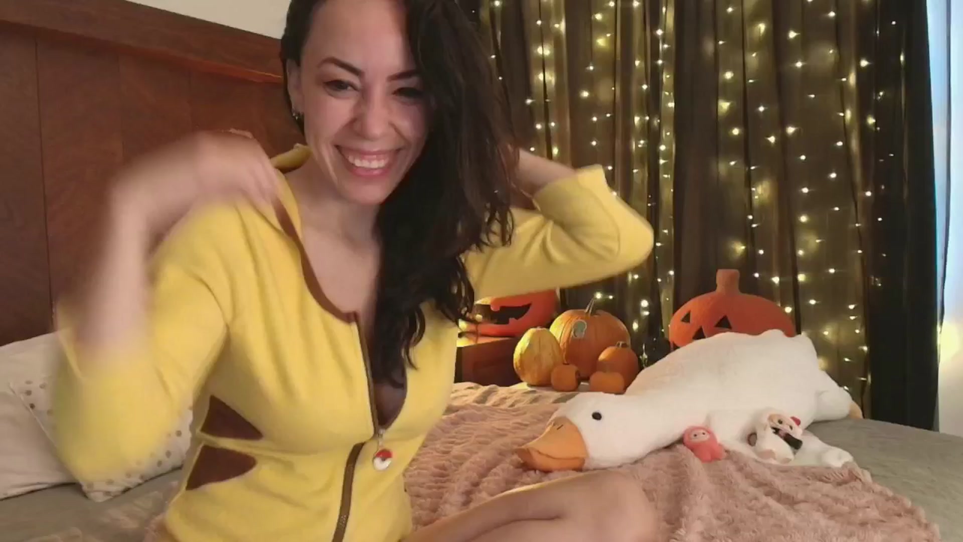 Gallery image thumbnail from Norita's myfreecams stream on, 10/29/2025, 19:53 image 1 of 20