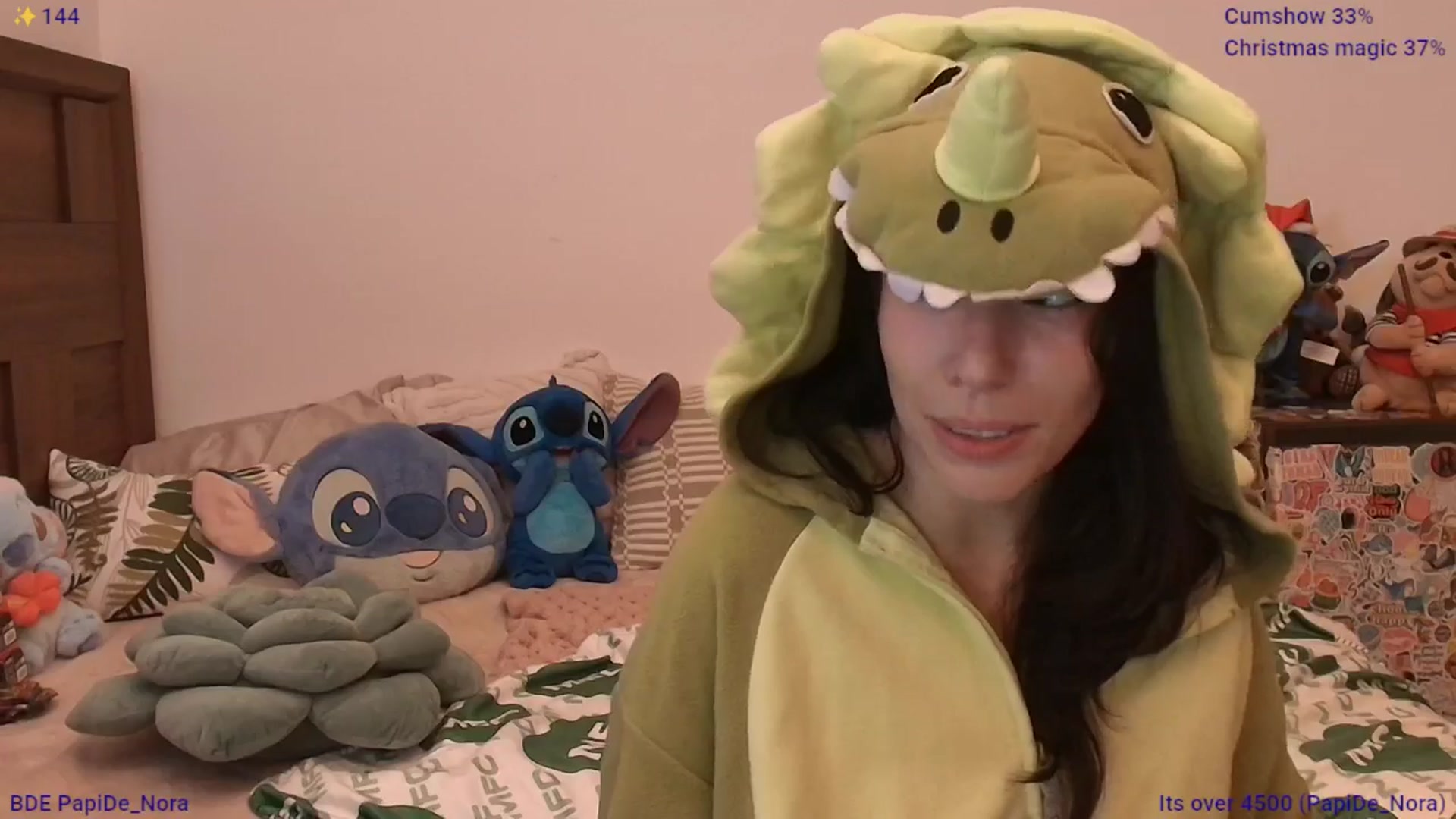 Gallery image thumbnail from Norita's myfreecams stream on, 12/17/2025, 05:20 image 14 of 20