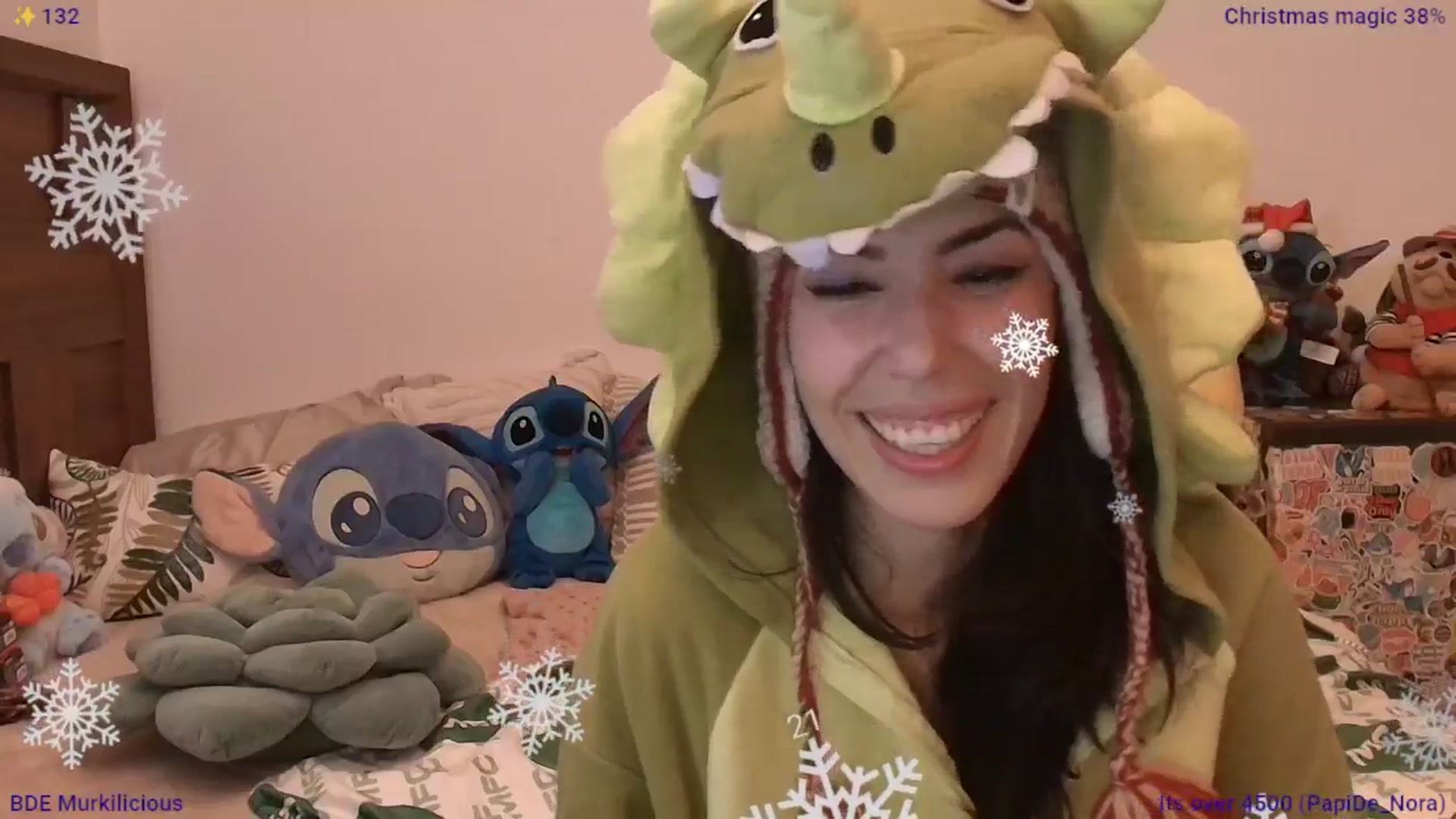 Gallery image thumbnail from Norita's myfreecams stream on, 12/17/2025, 05:20 image 15 of 20