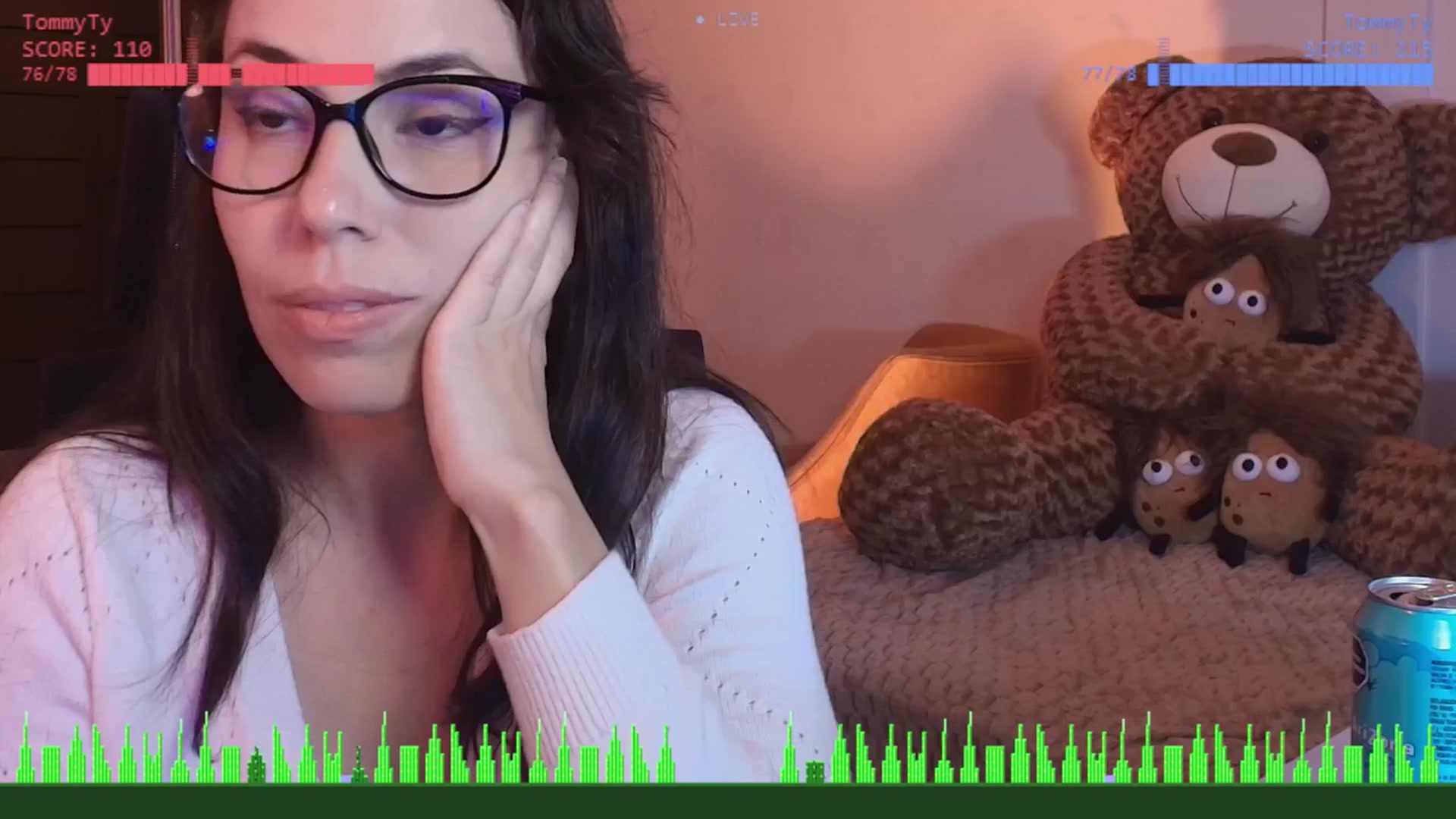 Gallery image thumbnail from Norita's myfreecams stream on, 03/28/2026, 24:53 image 17 of 20